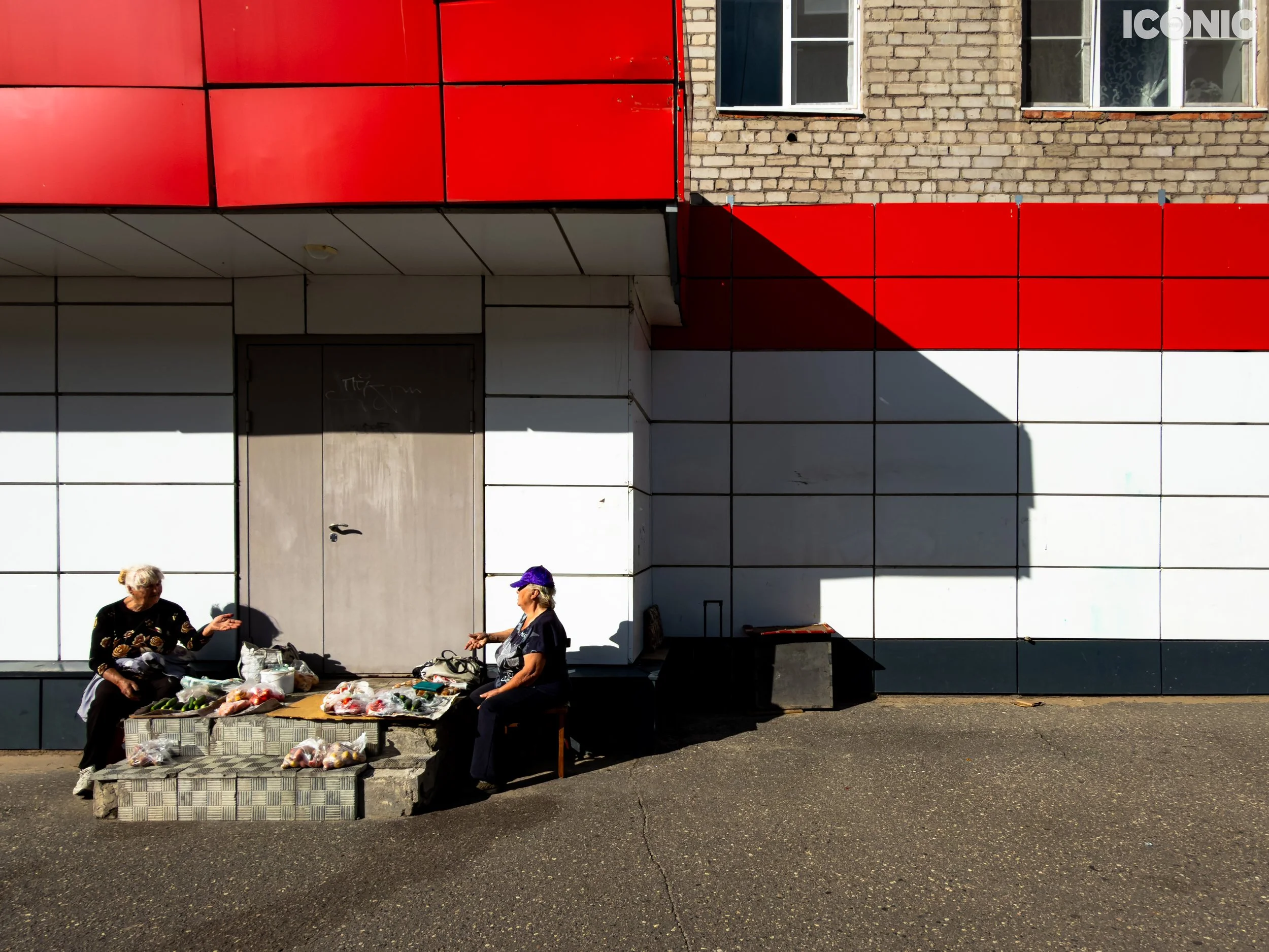 PHOTO BY
Julia Kantor
.