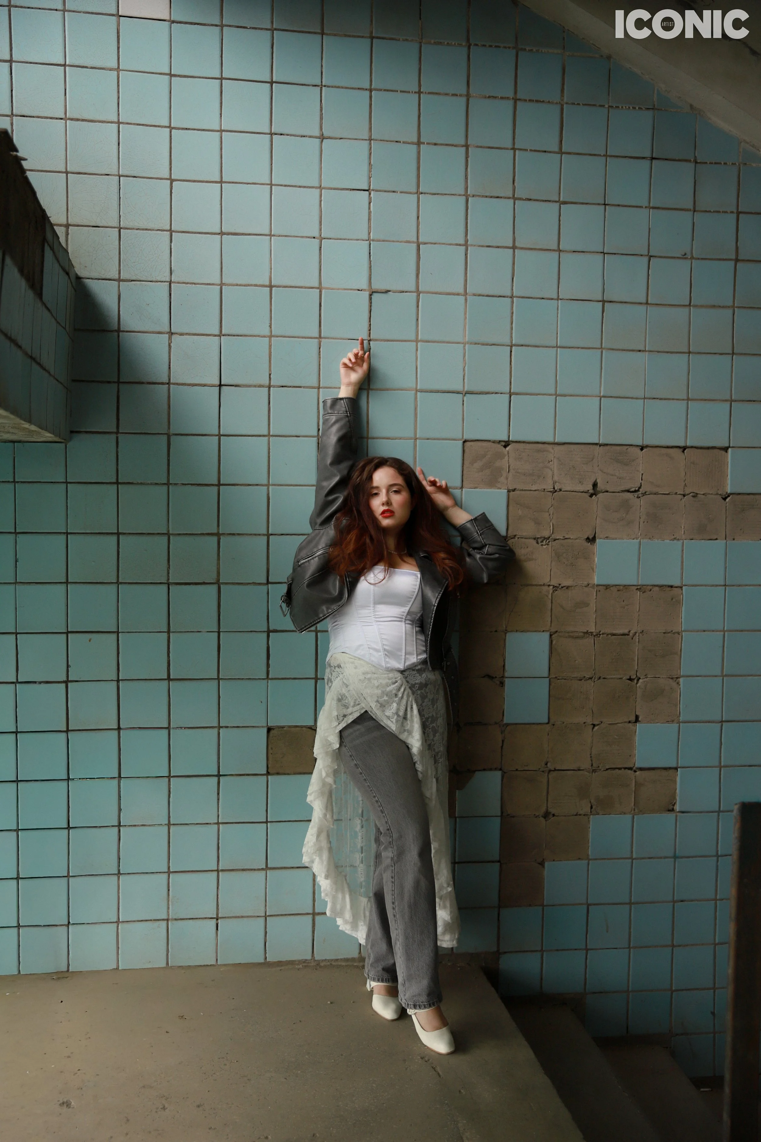 PHOTO BY
Daria Popova
.
