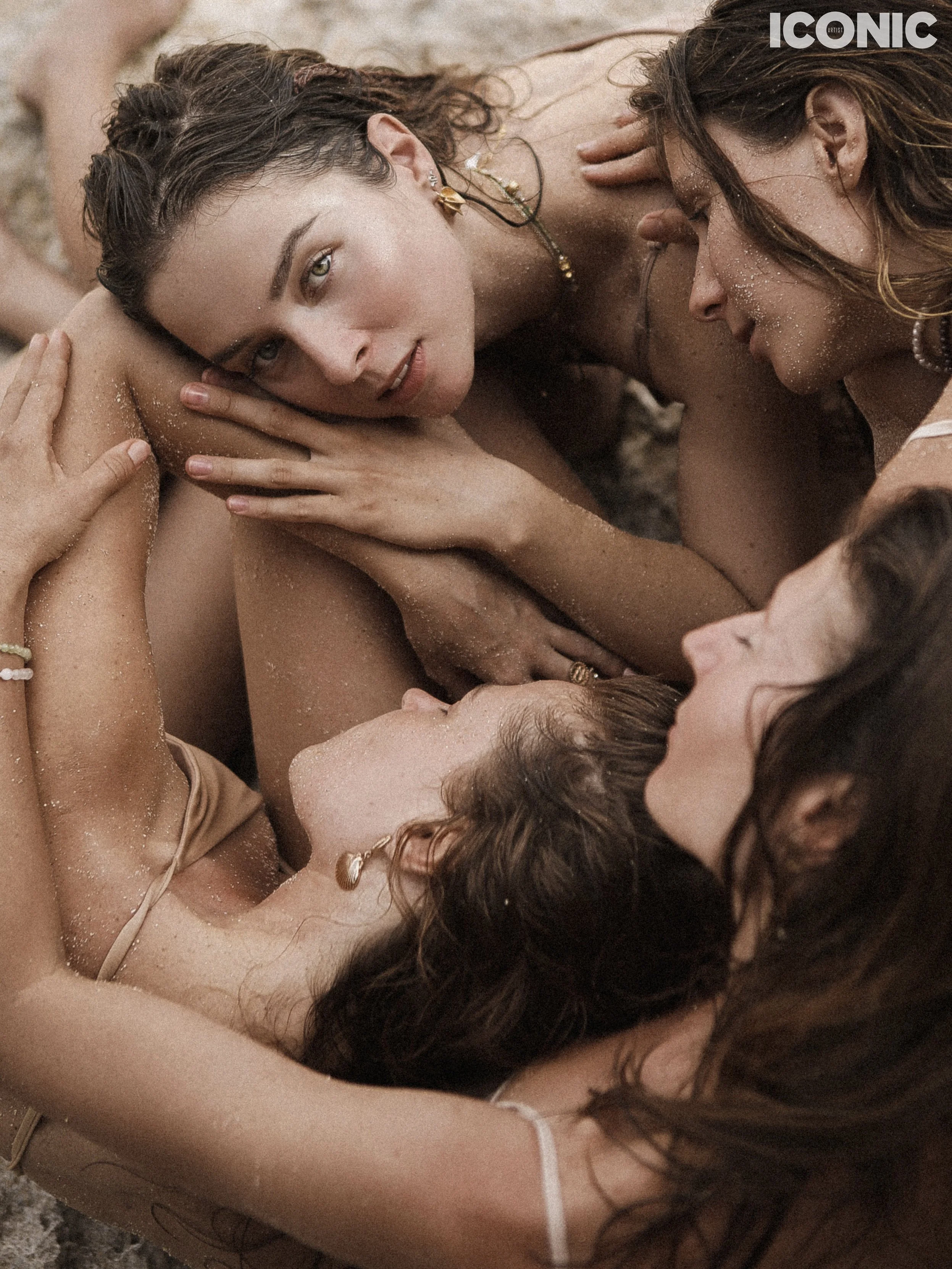 PHOTO BY
Liliia Khairullina
.