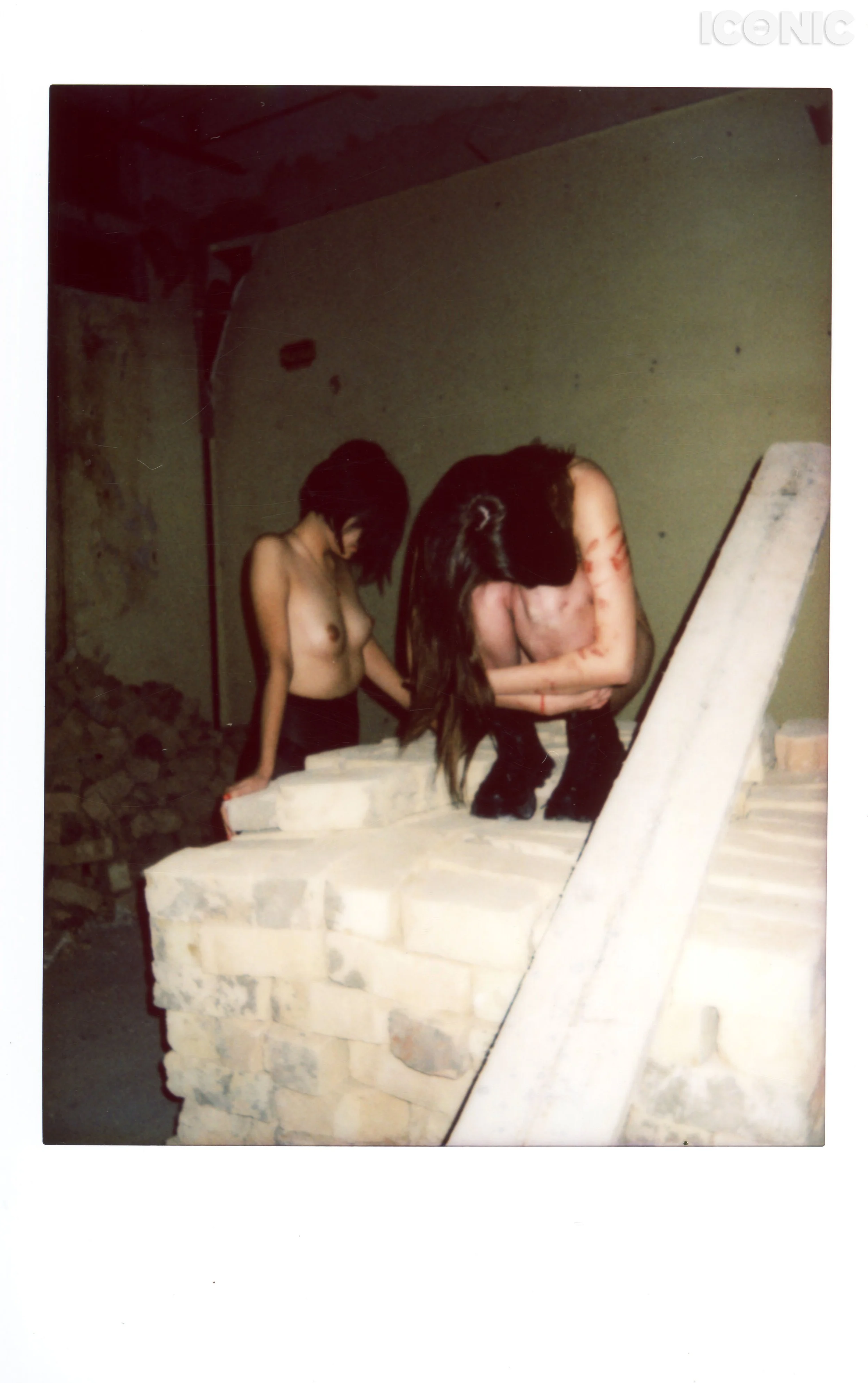 PHOTO BY
Le Finimor
_