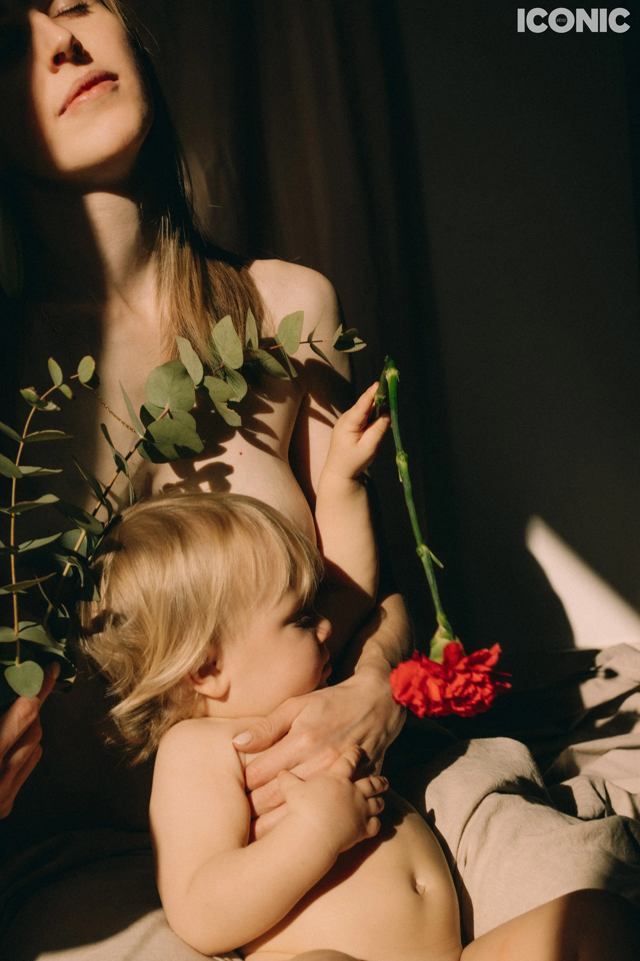 PHOTO BY
Olena Orlova
.