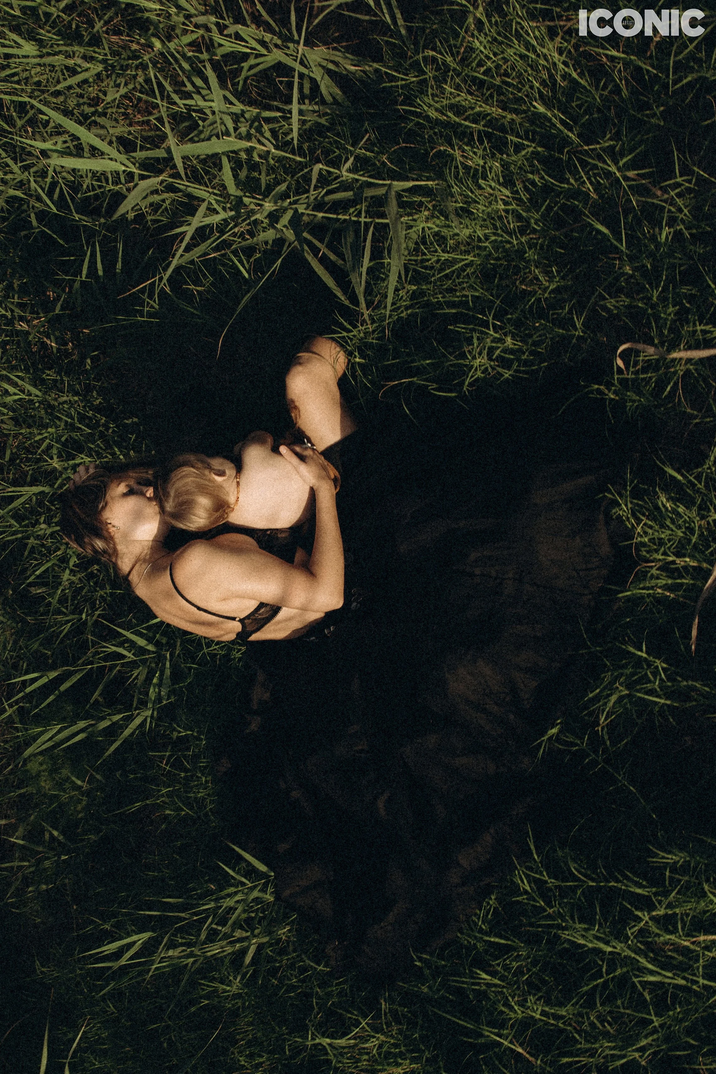 PHOTO BY
Olena Orlova
.