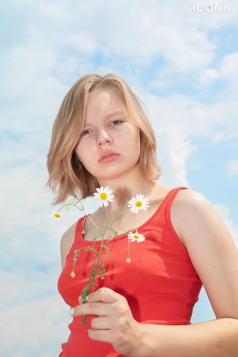 PHOTO BY
Lubov Tolstova
.
