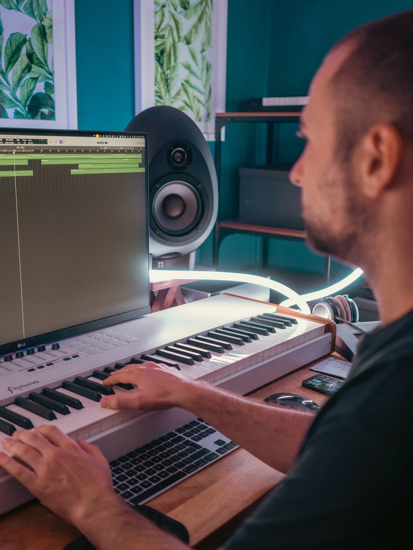 The piece you see me writing/creating is called Until The Light Returns. It’s a rich cello led tableau of sorrow. A mirror of my current mood. The life of those in music is ever more difficult. AI and the industry’s race to the bottom has