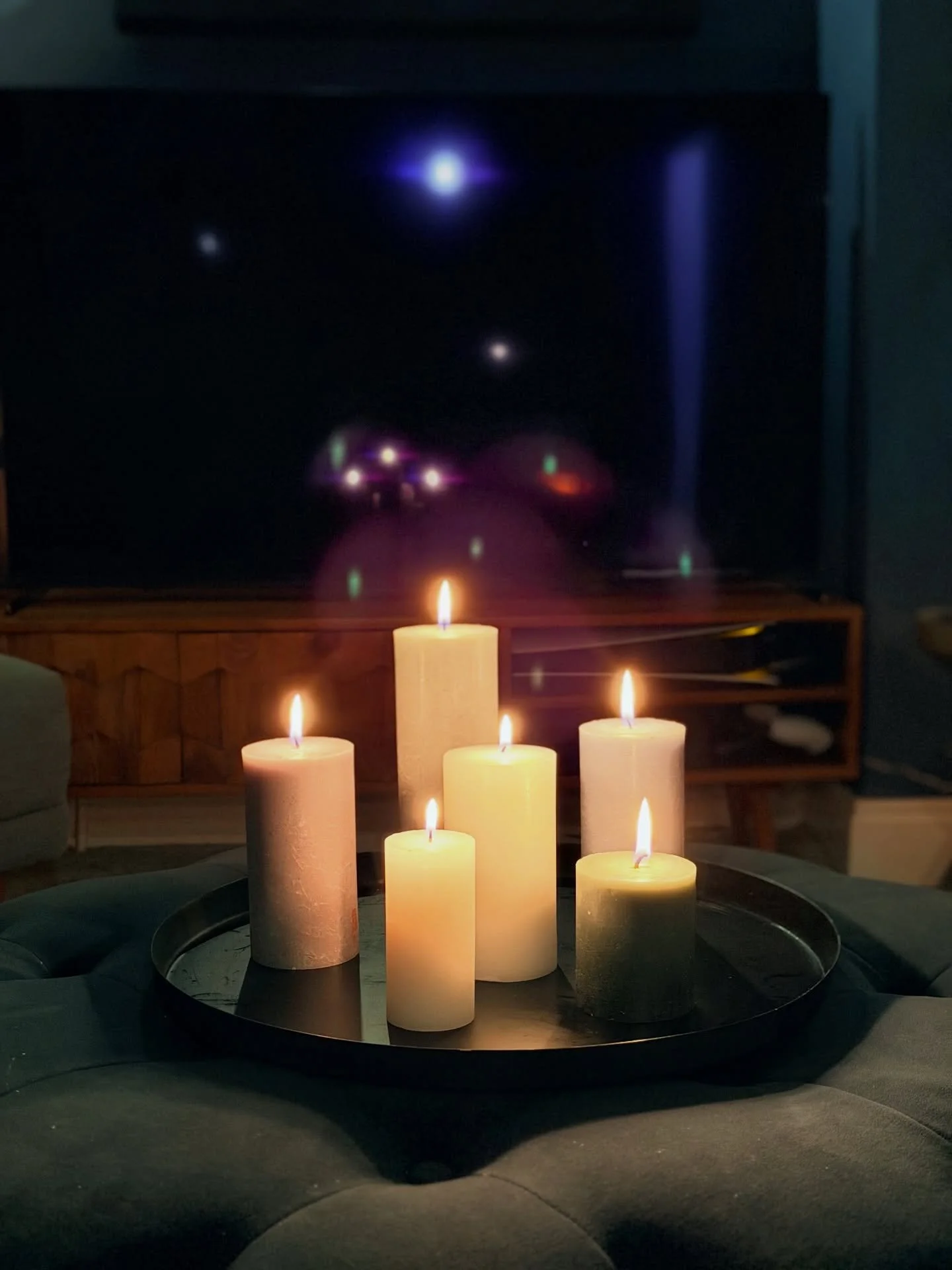 It&rsquo;s cold out&hellip; and in!
I don&rsquo;t like the cold. 🥶