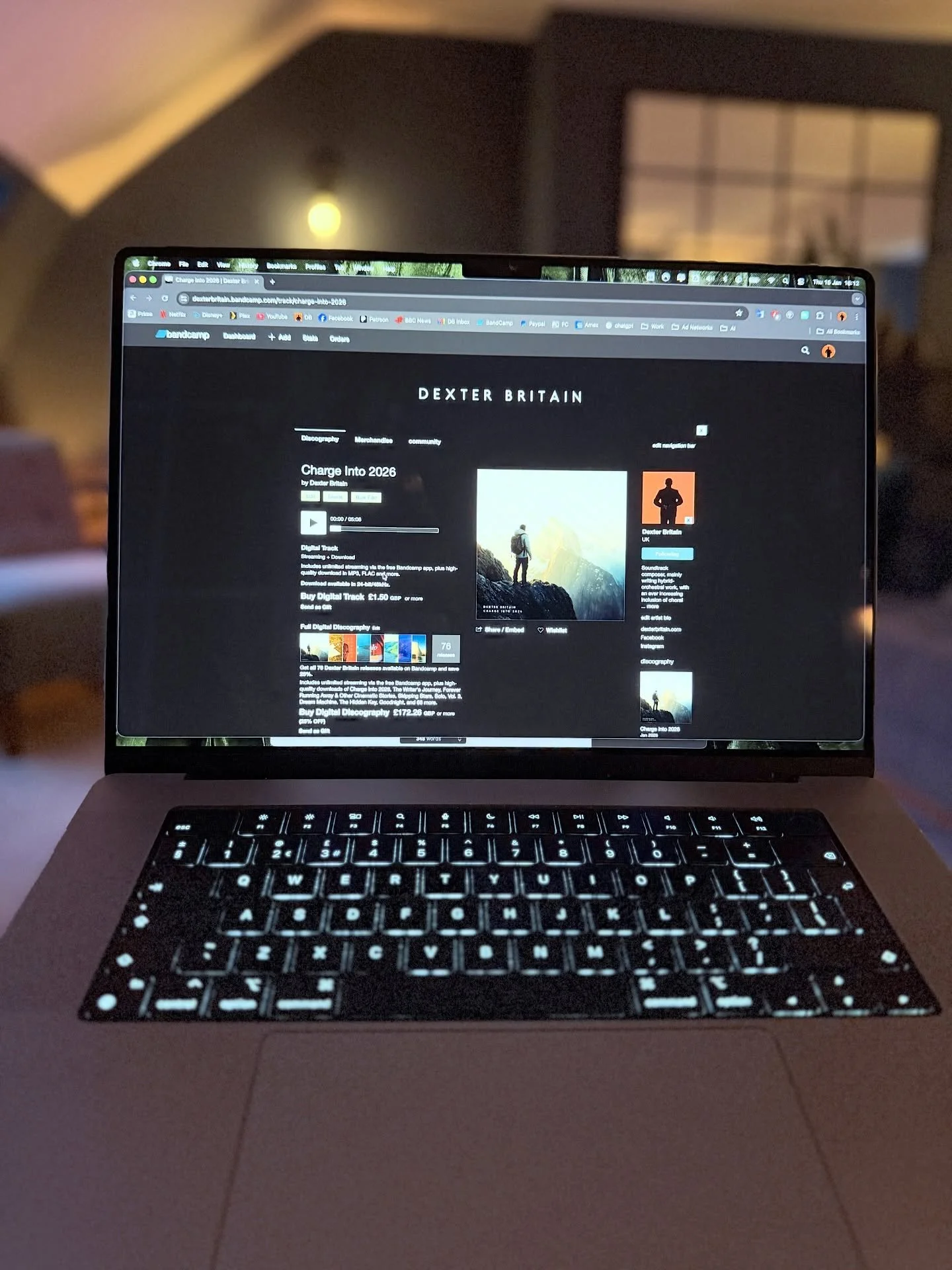 Charge Into 2026

Released as an early exclusive on @bandcamp 

#soundtrack #orchestral #classicalcrossover