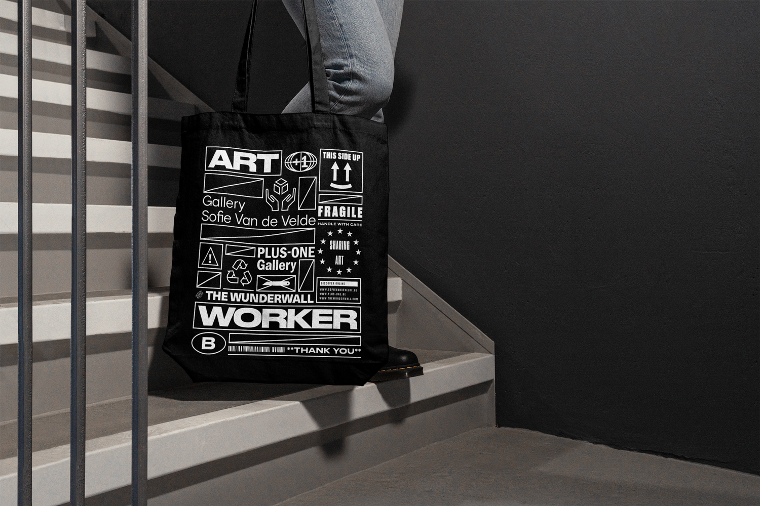Sharing-Art-BV-Gallery-Sofie-Van-de-Velde-PLUS-ONE-Gallery-The-Wunderwall-Art-Workers-merch-Artist-Proof-Studio-Thomas-De-Ben-4.png