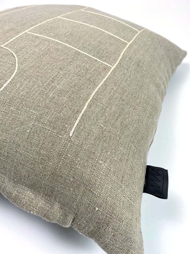 Papyrus Natural II closeup.jpg