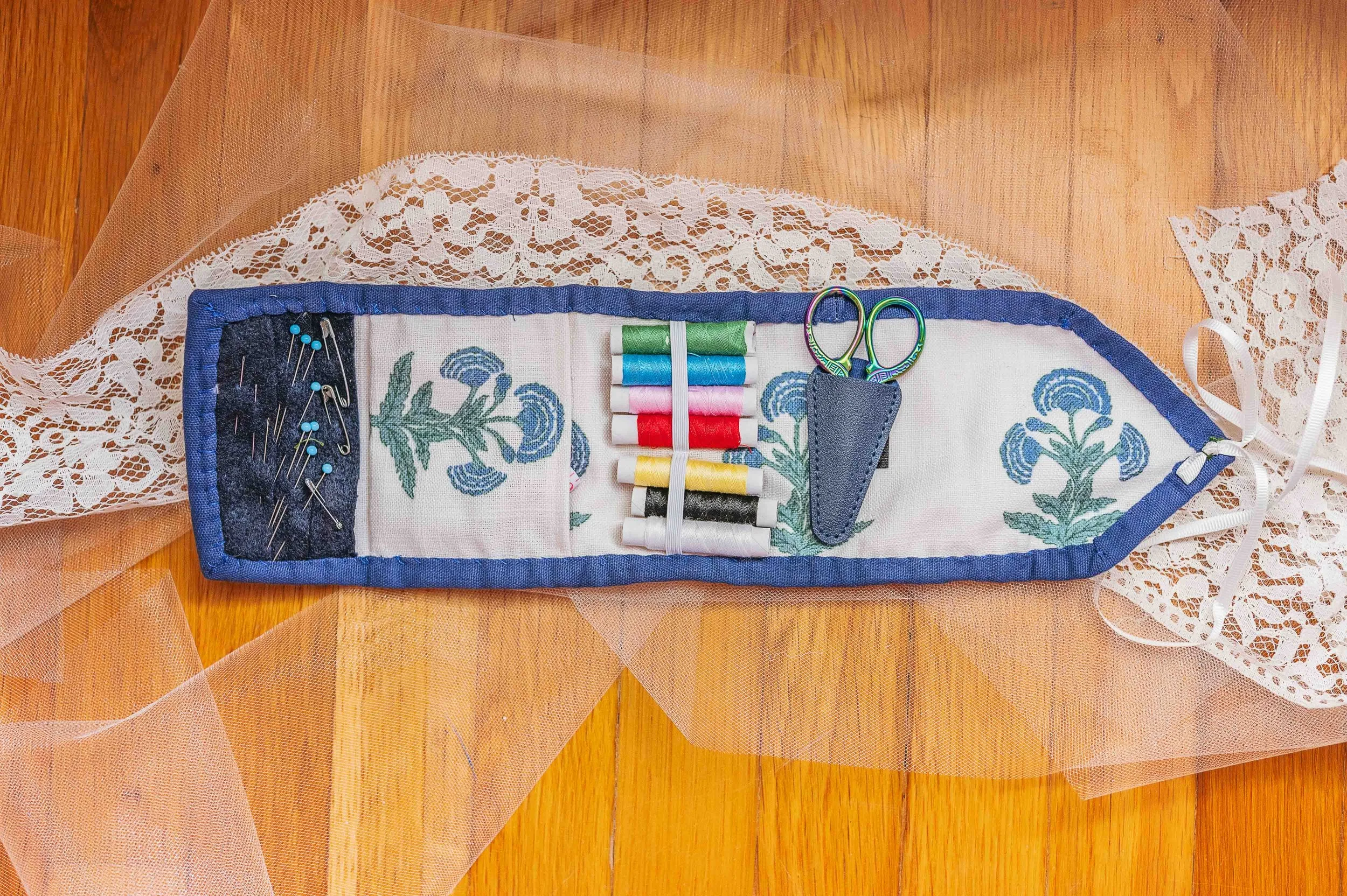 Housewife/ Sewing Kit: Blue & Green Thistle