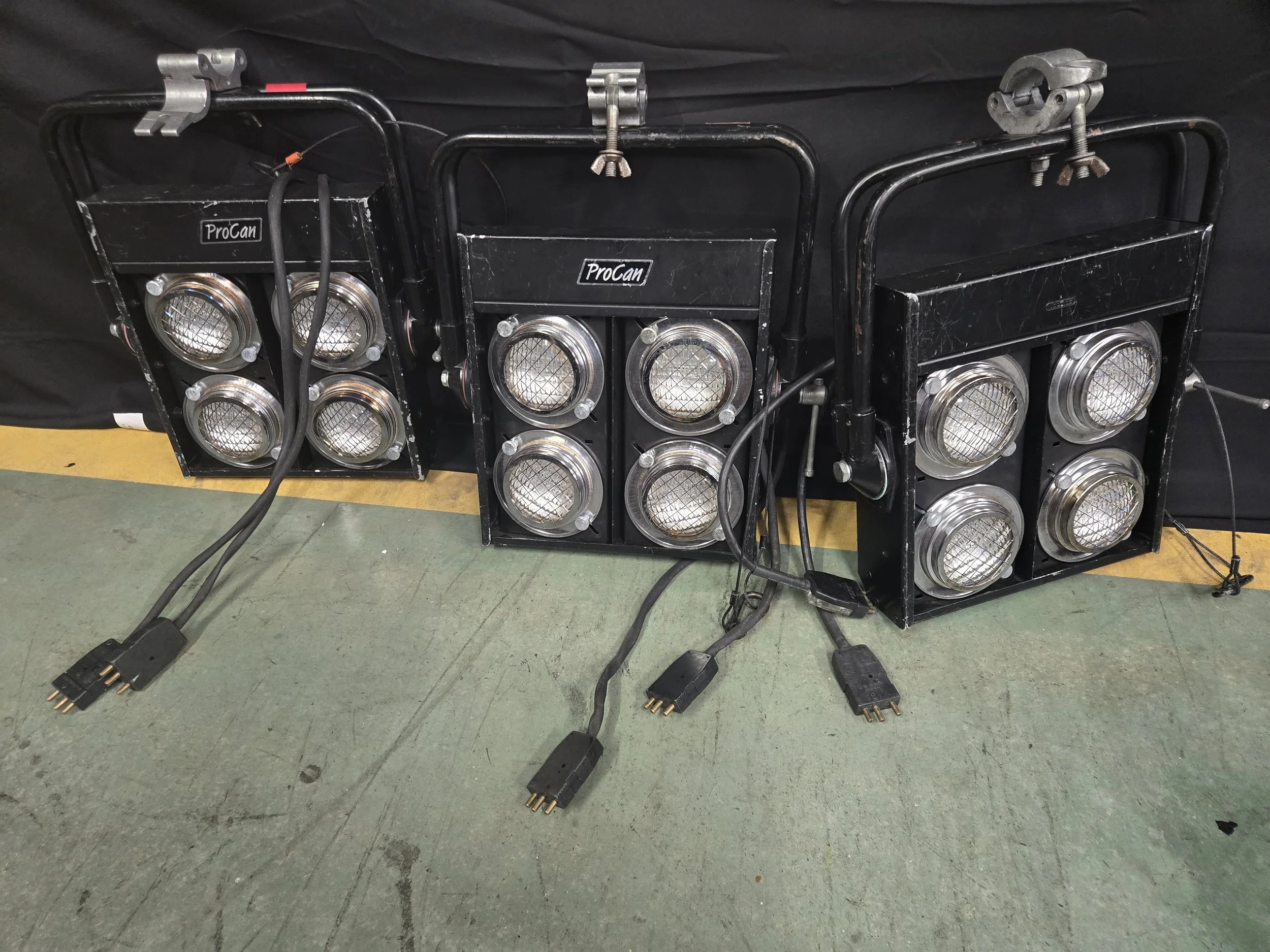 4-Lites 1.jpg