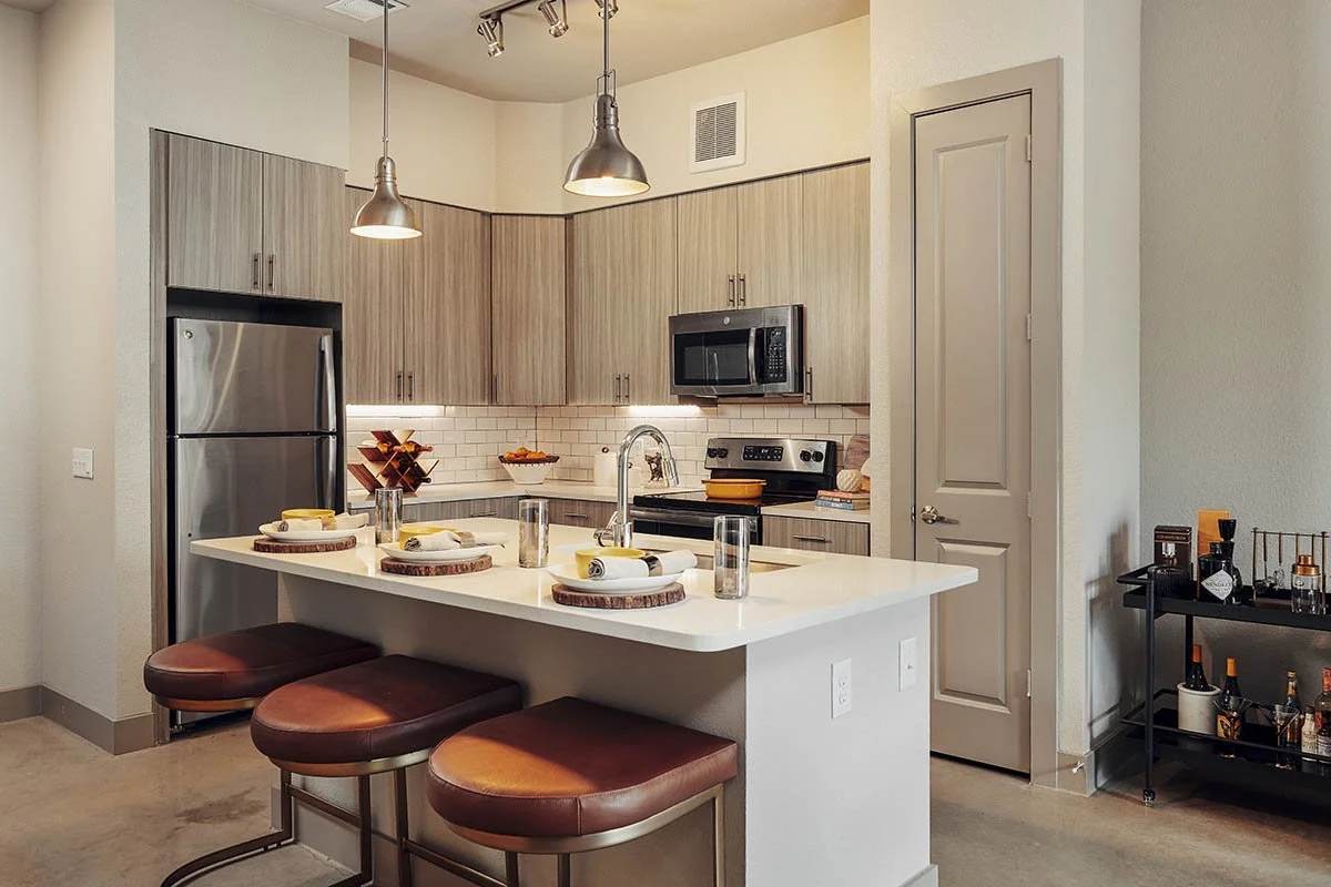 Kathy-Andrews-Interiors-Multifamily-Interior-Design-Model-Units-The-Guthrie-Kitchen-2.jpg