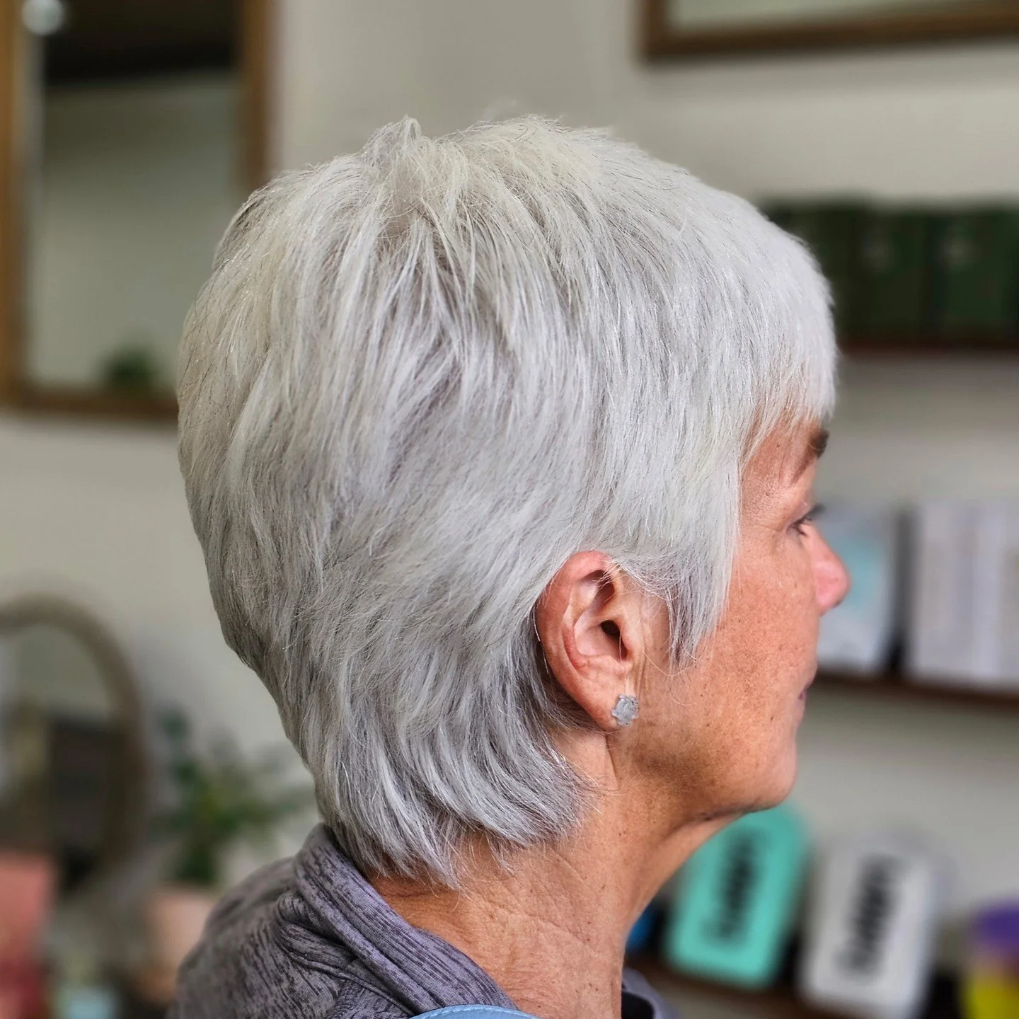 Can we take a moment for this natural grey?! It's absolutely stunning 🤍 Cut and styled by Robin. Book online at BleesSalon.com or give us a call at 585-2557.
 #hairstylist #healthyhair #naturalgrey #silverhair #professionalhairstylist