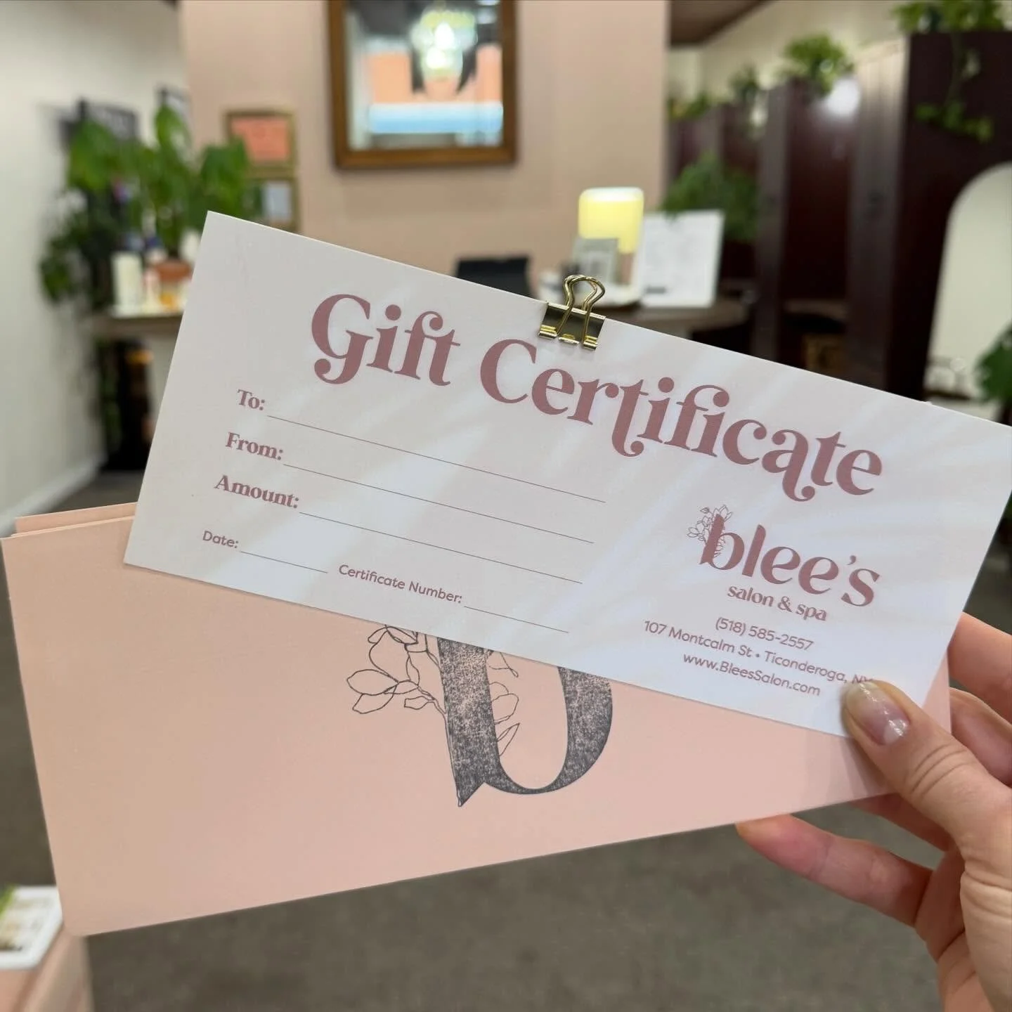 Ya know what moms really want?? A little time to themselves! 
That&rsquo;s why a gift certificate for a facial, hair or nail service from Blee&rsquo;s makes the perfect gift 💝 
Call, text or stop by to purchase one for the mom in your life 💖
518.58
