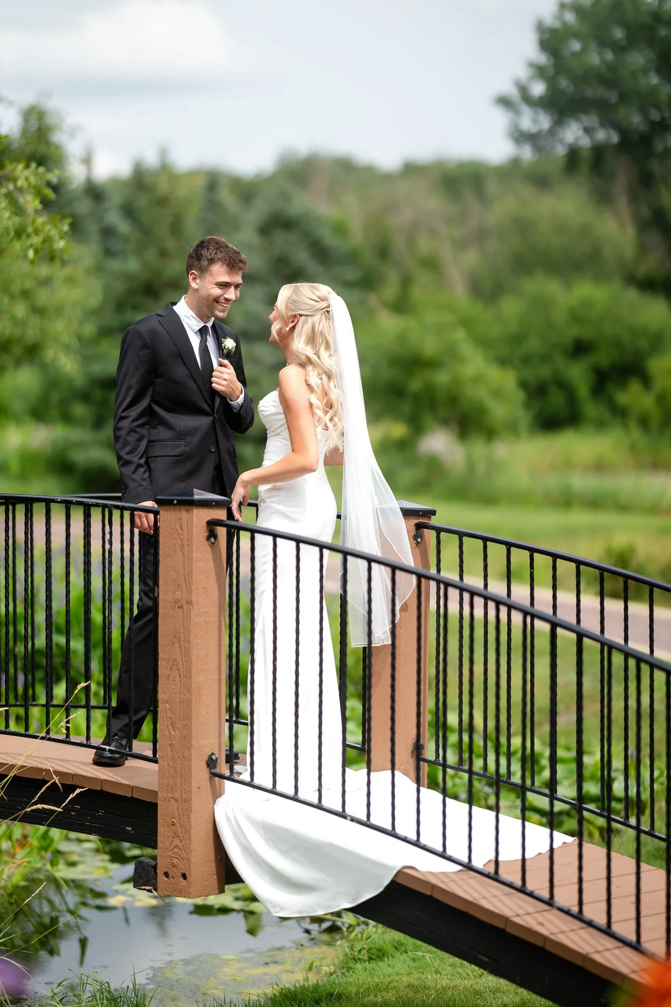Should You Do A First Look? Let’s Focus On The Benefits!