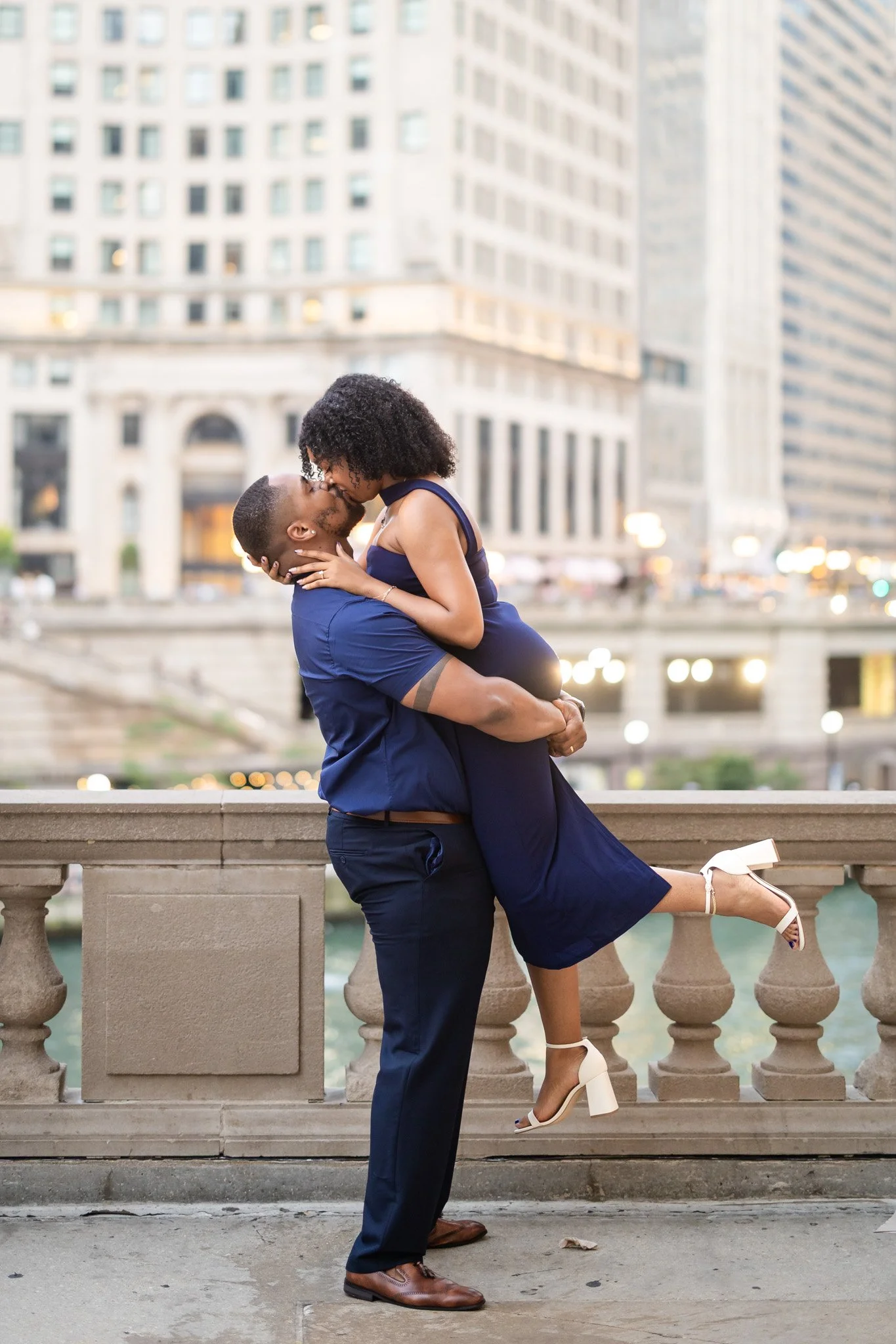 Sharidan+Darnell's Elegant Anniversary Shoot @The Wrigley Building-46.jpg