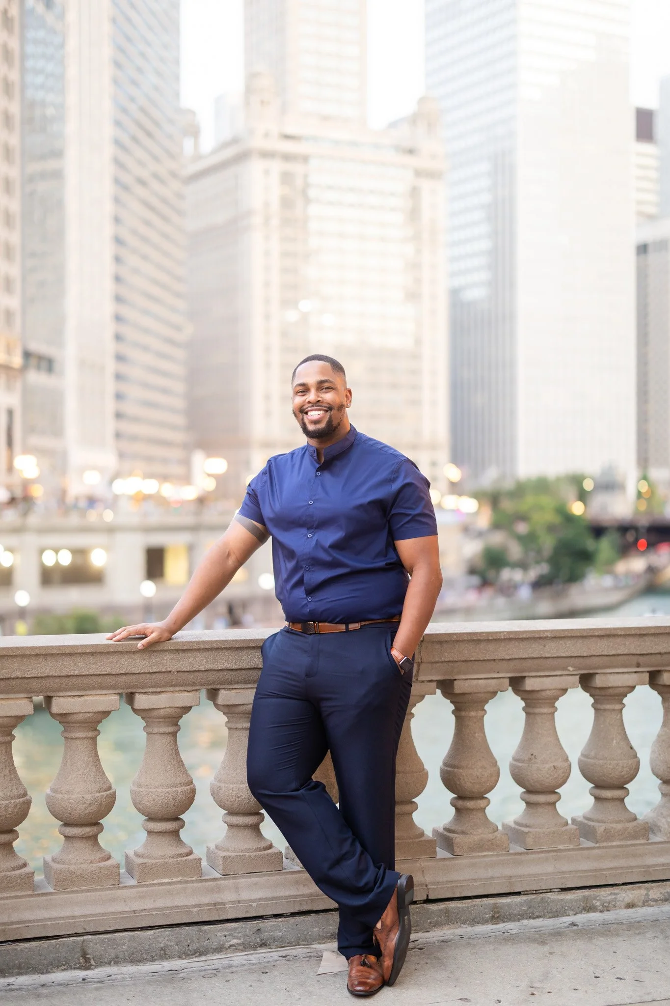 Sharidan+Darnell's Elegant Anniversary Shoot @The Wrigley Building-54.jpg