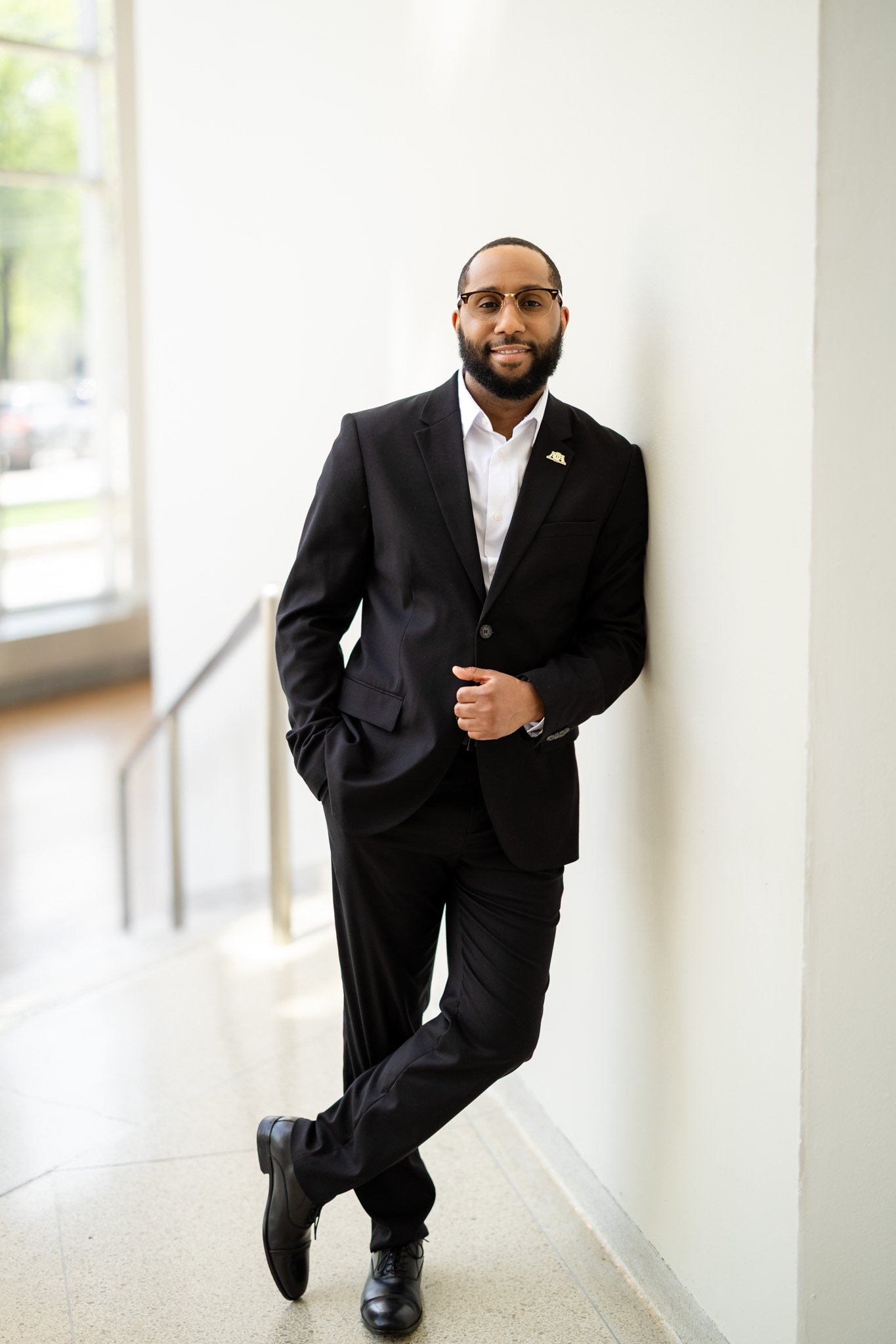 Gabrielle+Maurice's Elegant Engagement @Art Institute Chicago-80.jpg