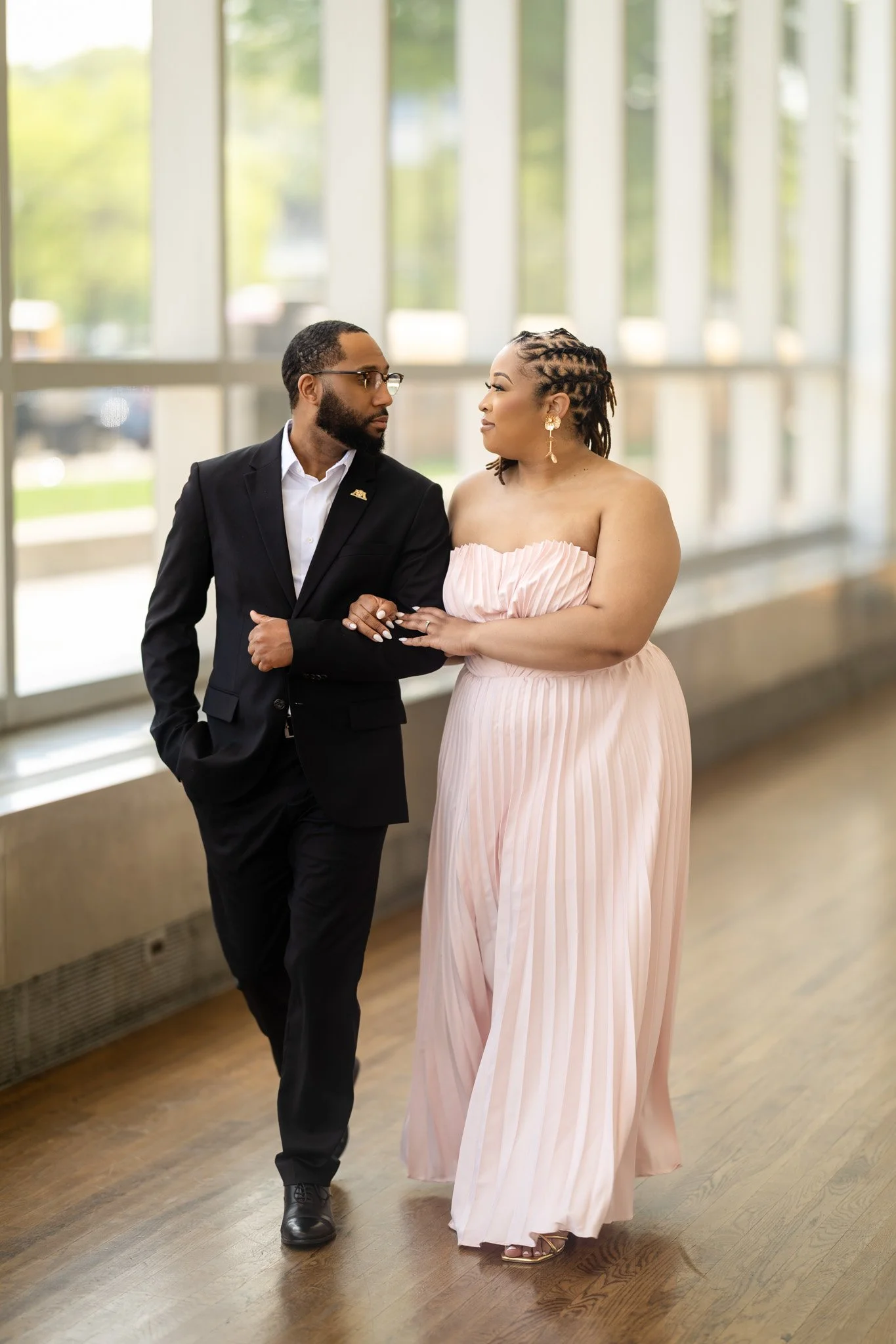 Gabrielle+Maurice's Elegant Engagement @Art Institute Chicago-89.jpg