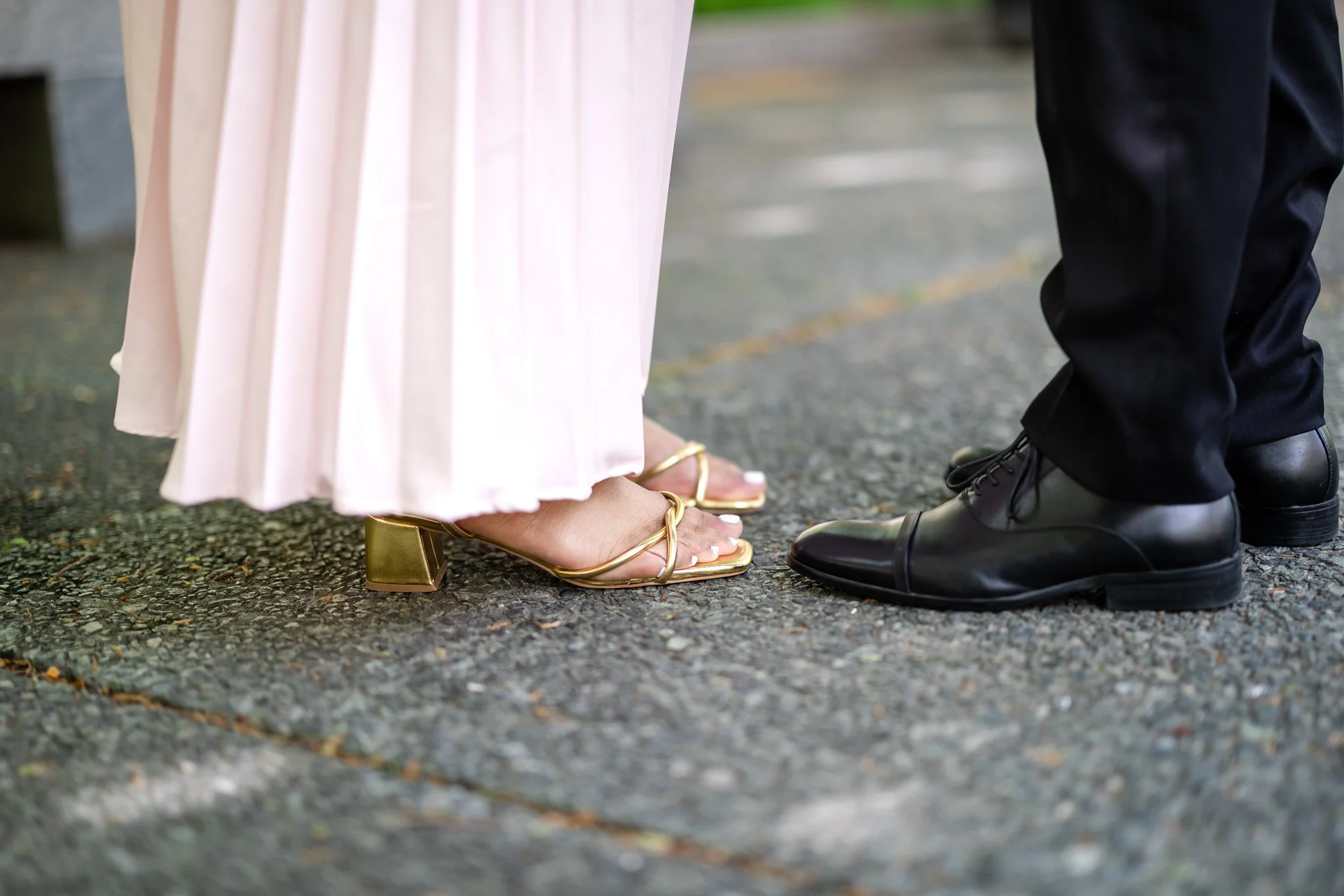 Gabrielle+Maurice's Elegant Engagement @Art Institute Chicago-1.jpg