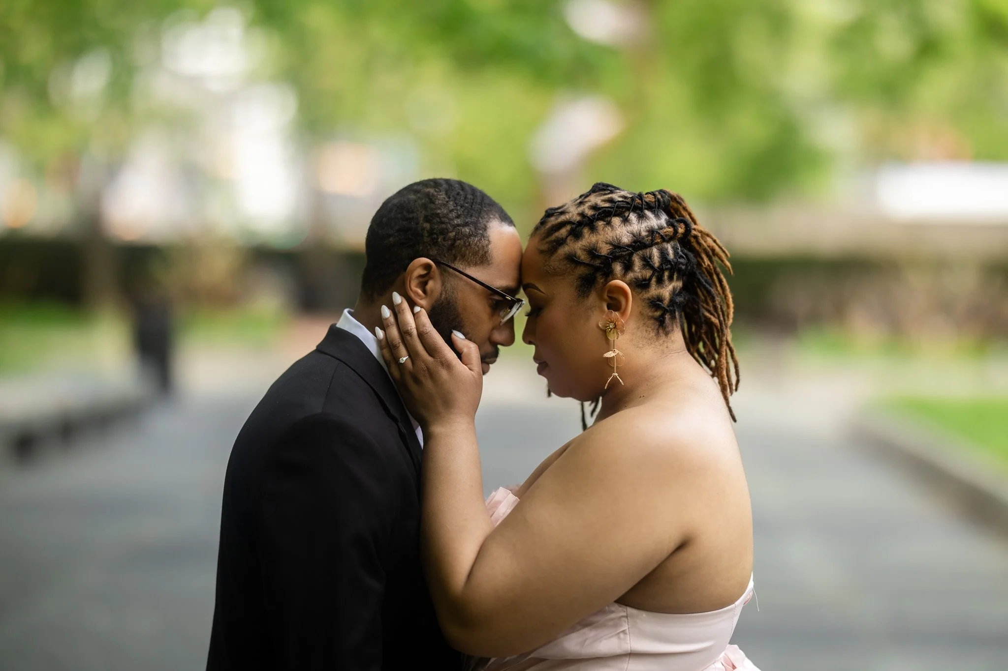 Gabrielle+Maurice's Elegant Engagement @Art Institute Chicago-44.jpg