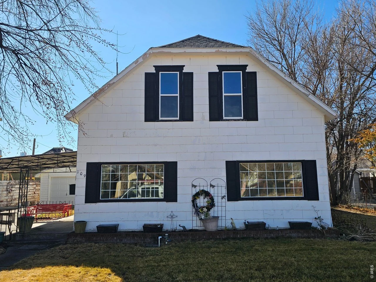 109 Denver St 4 Bed 2 Bath