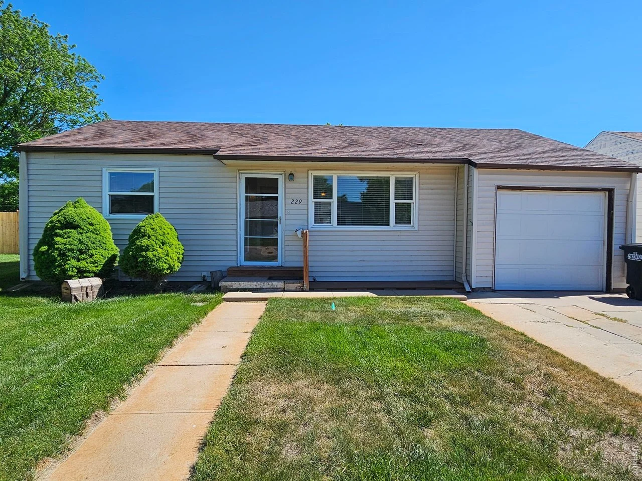 229 Logan St, 2 Bed 1 Bath