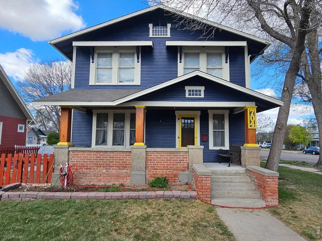 704 S 3rd Ave Sterling 5 Bed 3 Bath