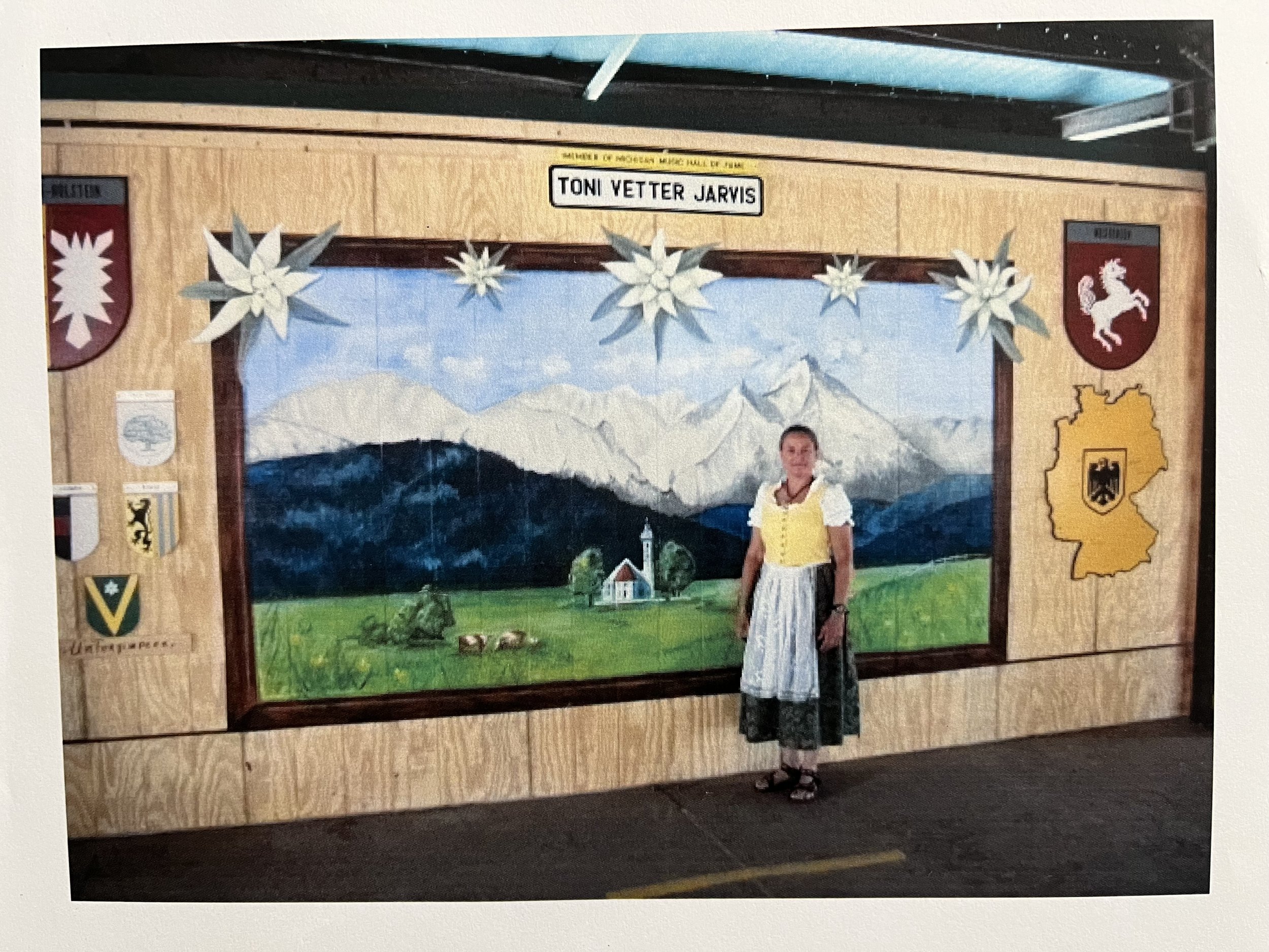 German Park Recreation Club, dance hall, Bavarian landscape