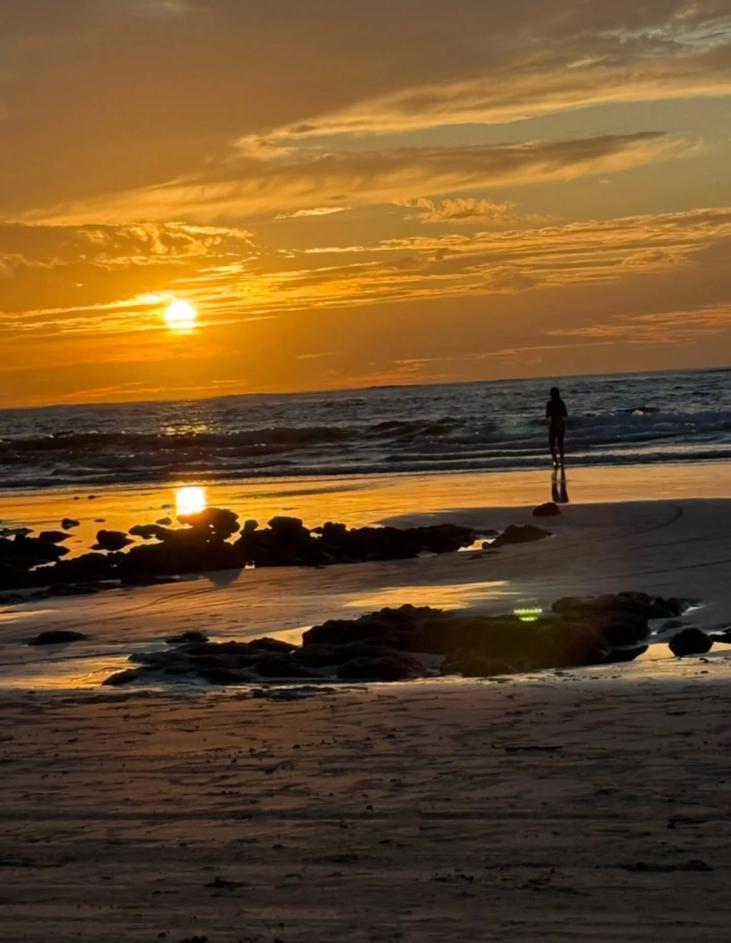 We tend to believe our lives are shaped by the moments we can clearly point to. Decisions, changes, turning points. But just as much is formed in the spaces between them, when nothing is being decided and nothing is being resolved. Those moments rare