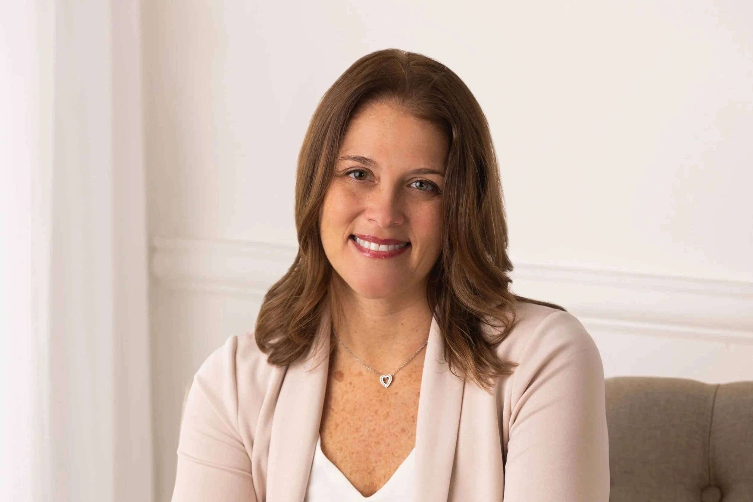 Perimenopause Symptoms Explained: What’s Normal, What’s Not, and Why You Feel So Off.