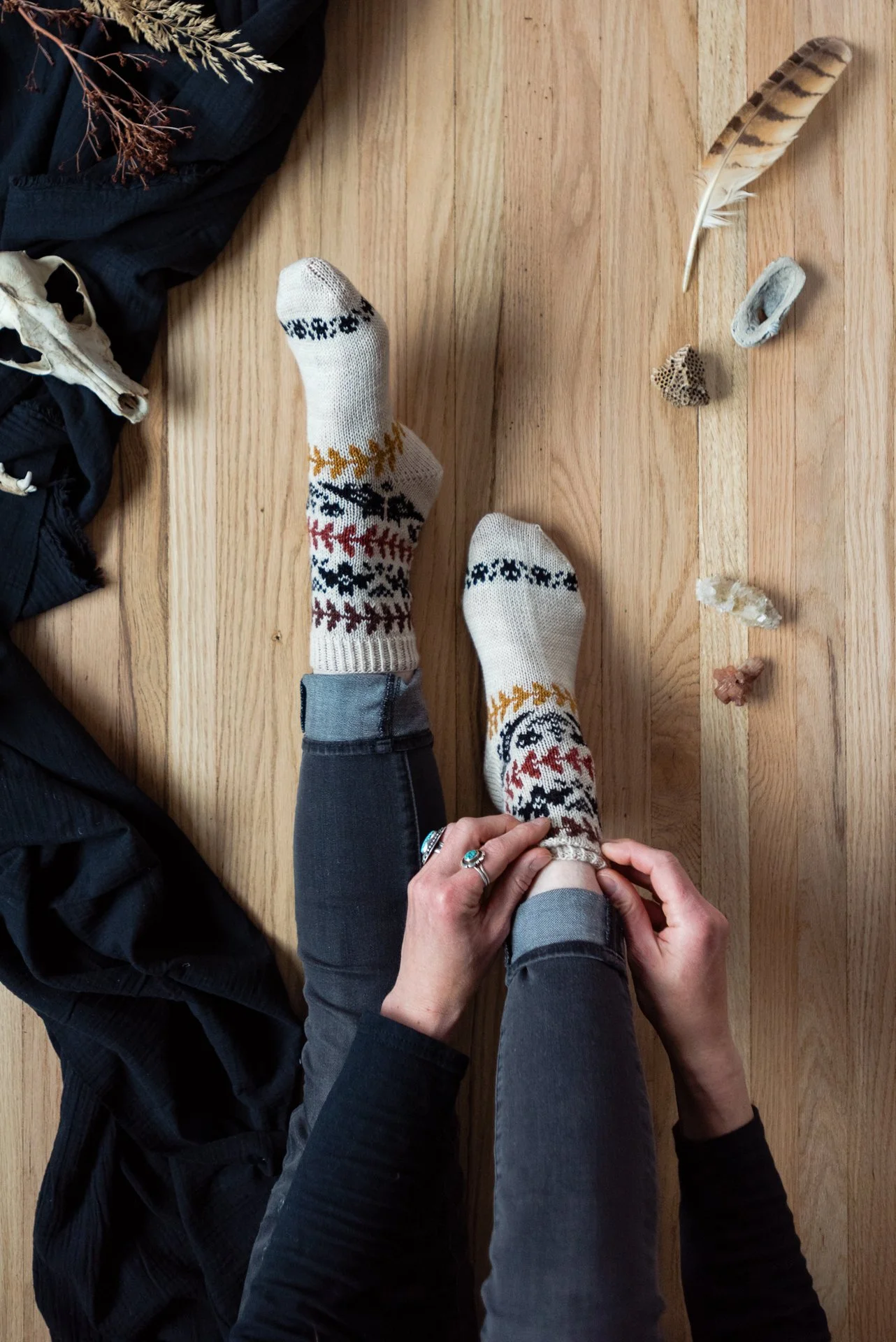 FolkSpellsSocks-15.jpg