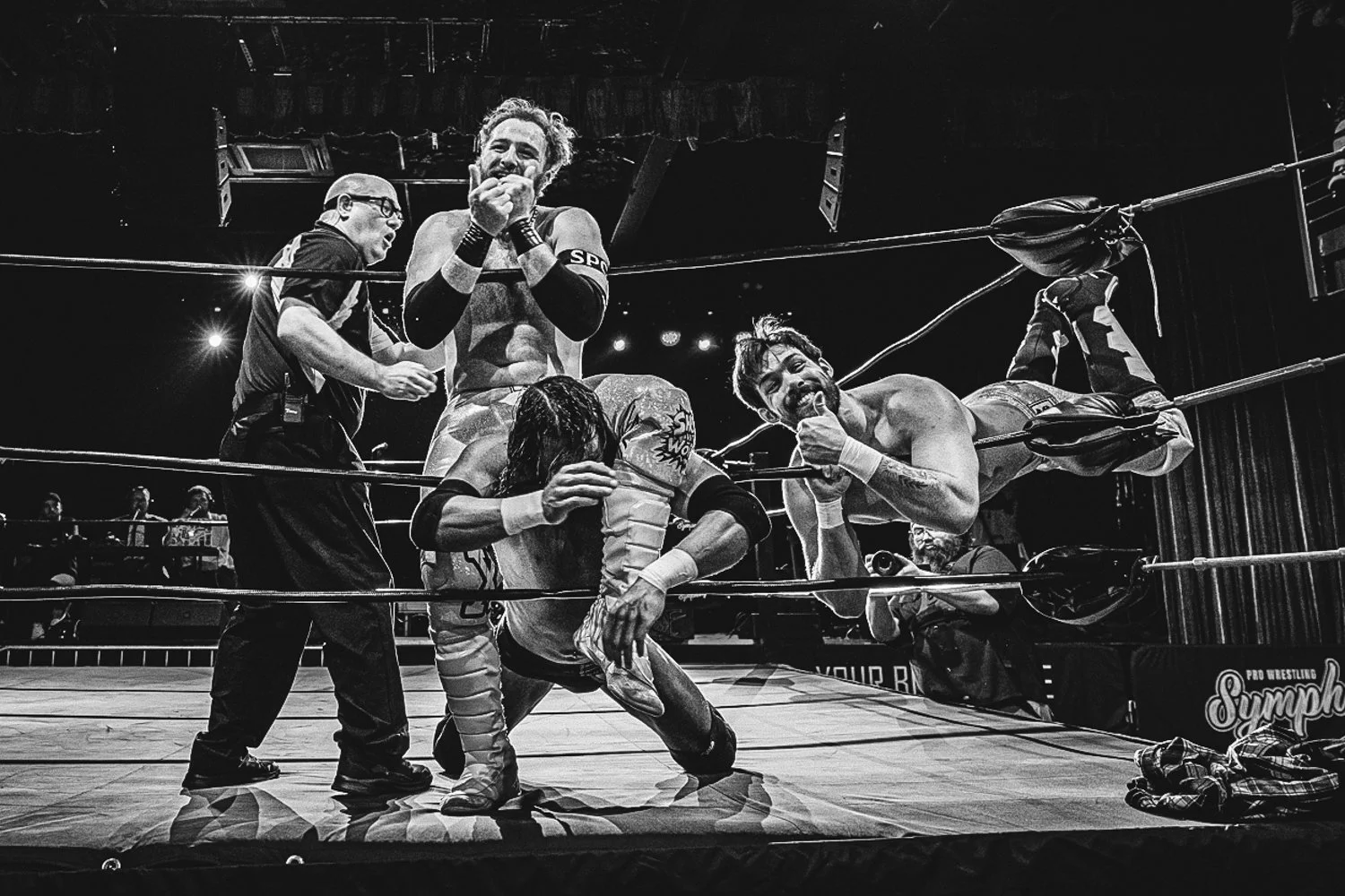 BG WRESTLING BEST BW-100.jpg