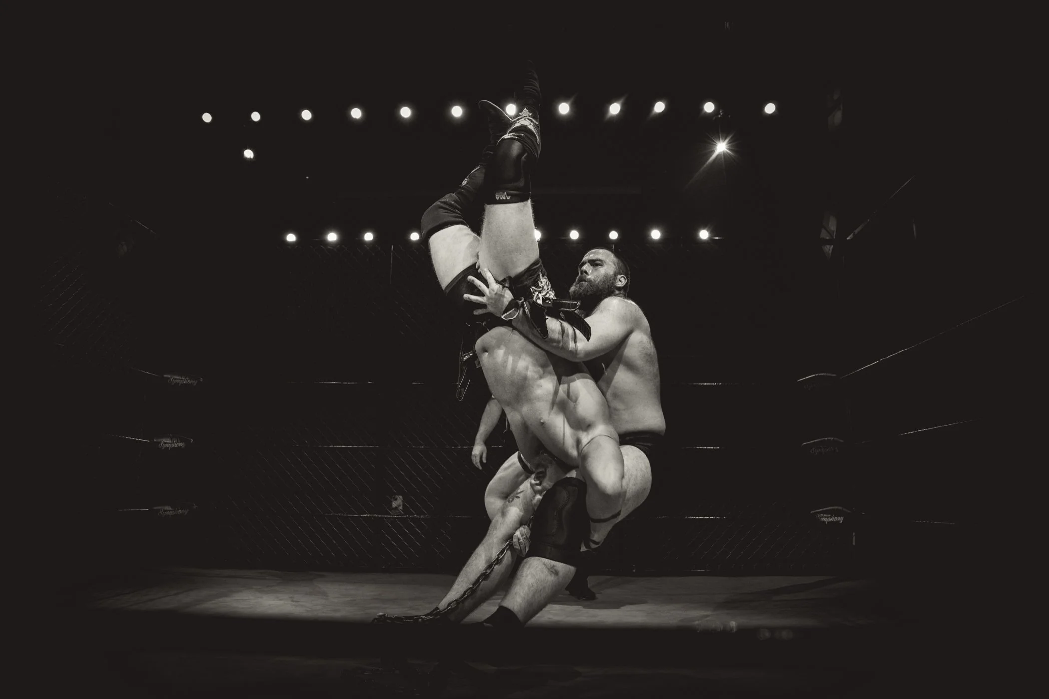 Cage b&w-20.jpg