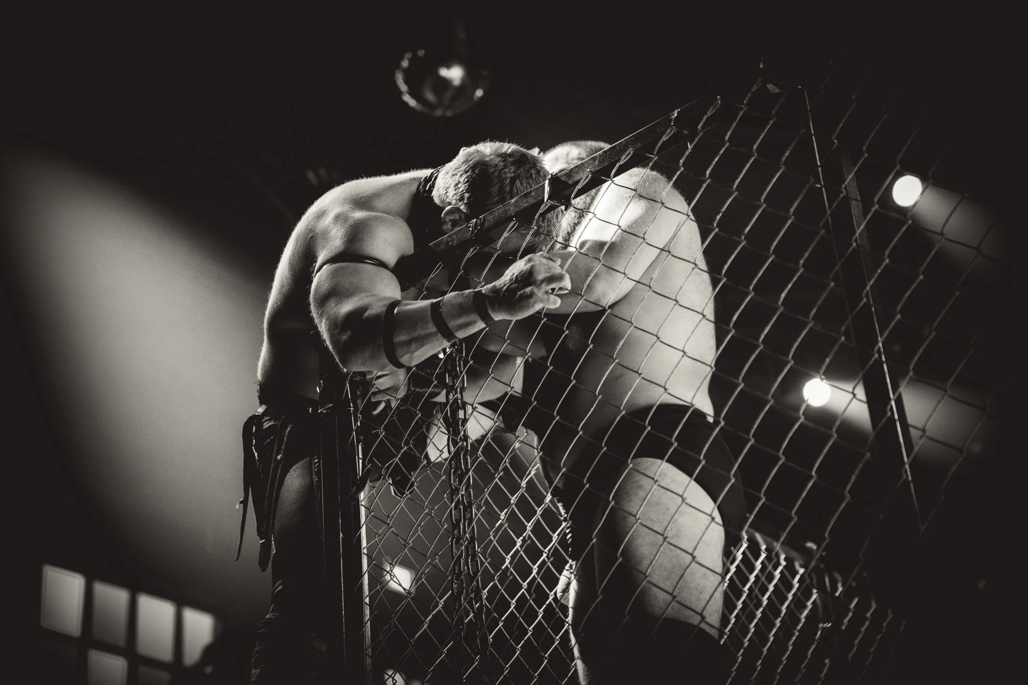 Cage b&w-15.jpg