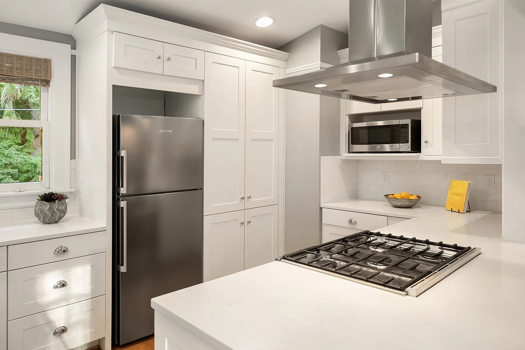 07d Kitchen.jpg