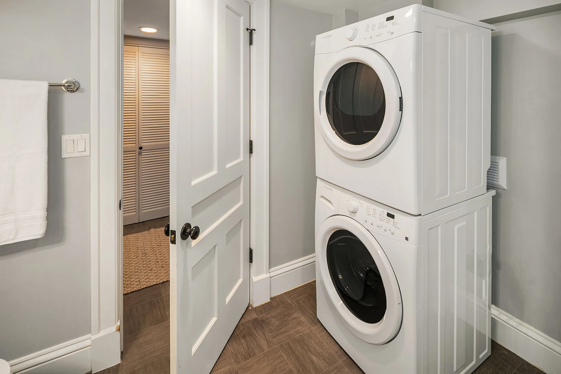 14 Laundry.jpg