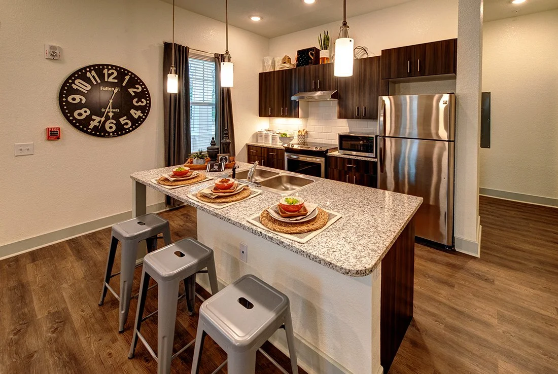ModelKitchen2SM.jpg