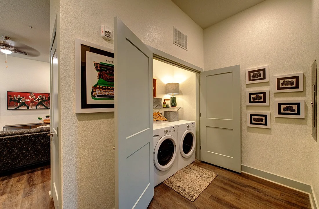 ModelLaundry1SM.jpg