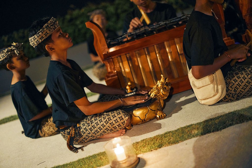 LA_FAMILIA_BALI_1923_(_5E_9538).jpg