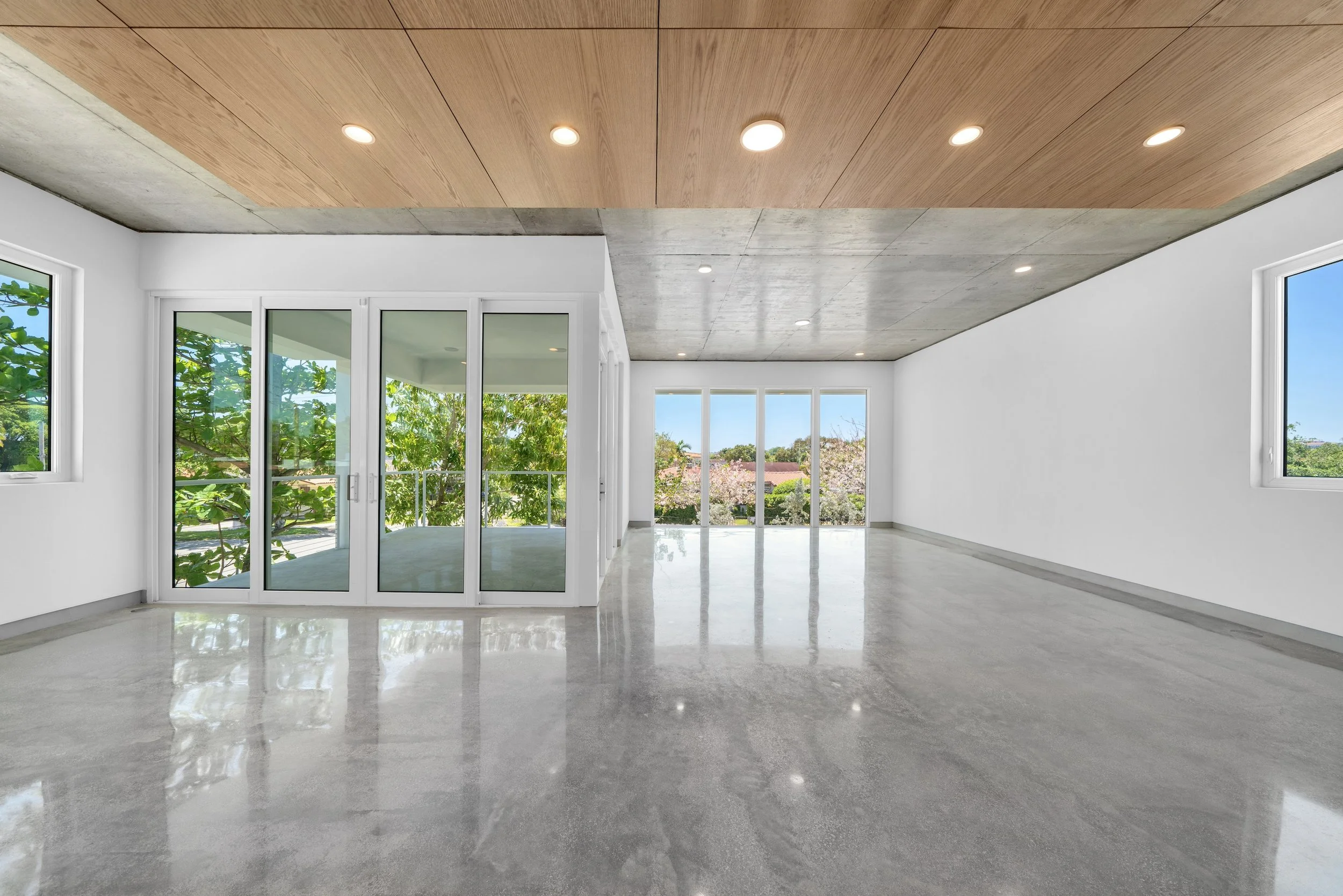 2662 SW 32nd Ct_1oakstudios_04 2560w.jpg