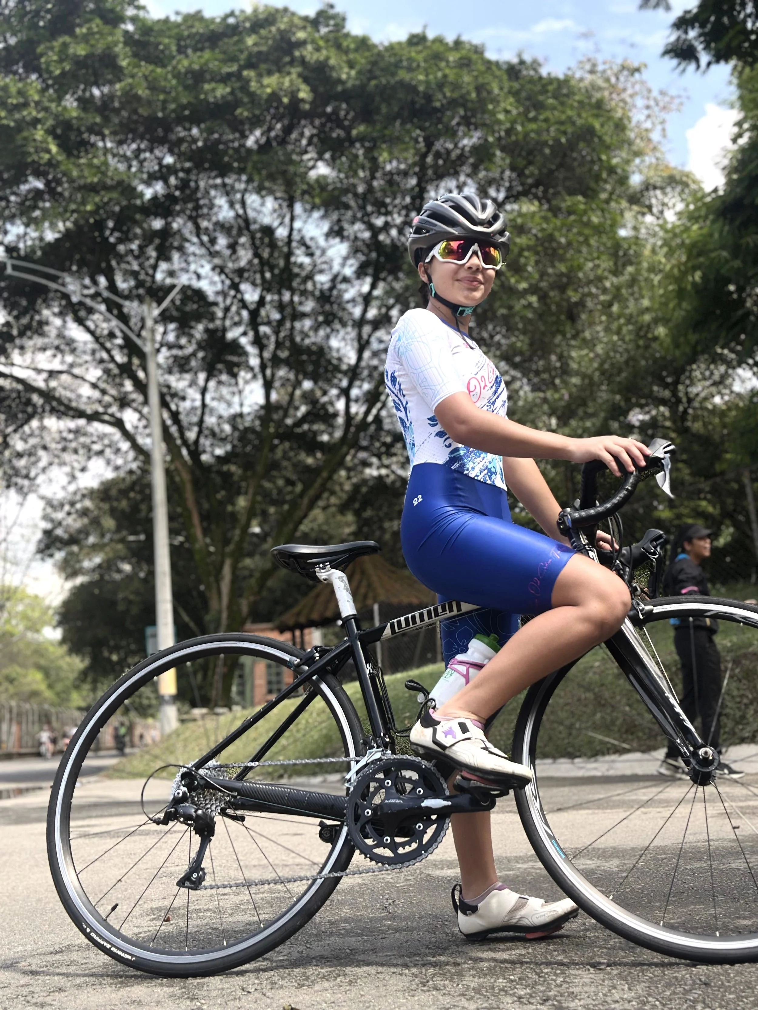 cec259ff-6ca8-40f3-94c5-7d10c5900b3e 2.jpg