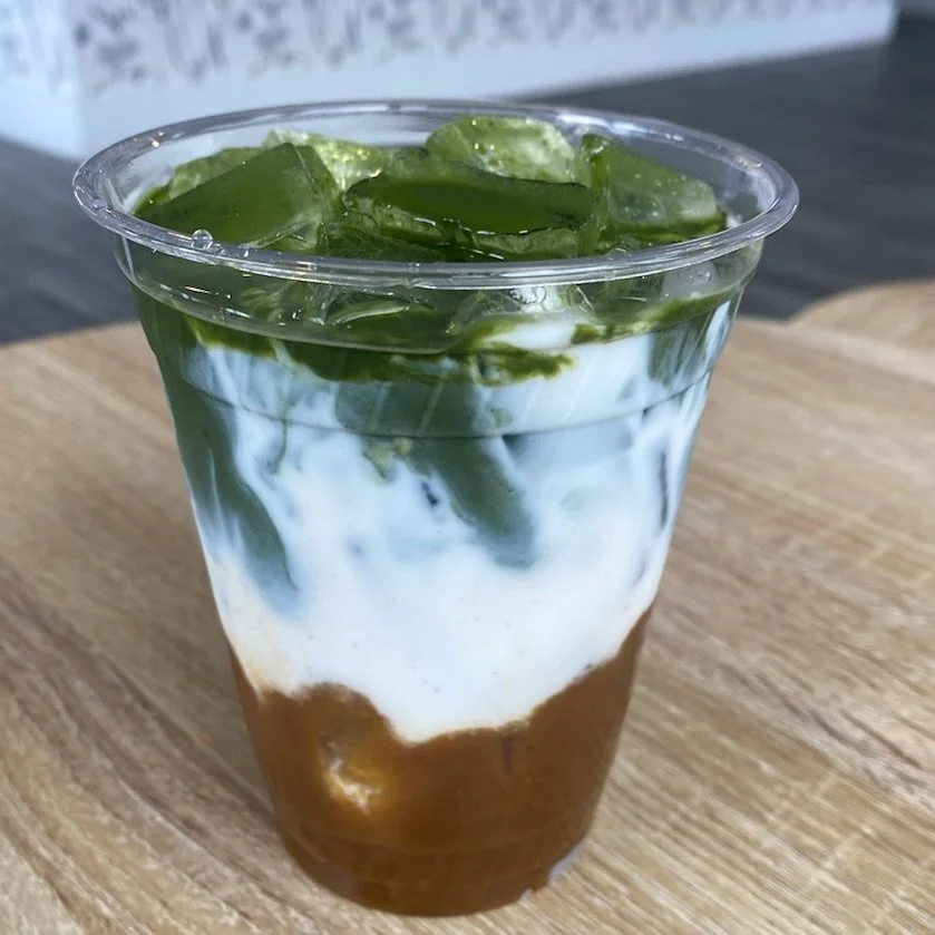 &bull;𝗜𝗖𝗘𝗗 𝗦𝗣𝗜𝗖𝗘𝗗 𝗦𝗘𝗥𝗘𝗡𝗜𝗧𝗬 𝗠𝗔𝗧𝗖𝗛𝗔&bull;
@mem_tea ceramonial matcha. spiced squash. choice of almond or whole milk

𝙝𝙮𝙙𝙧𝙖𝙩𝙞𝙣𝙜. 𝙖𝙣𝙩𝙞𝙤𝙭𝙞𝙙𝙖𝙣𝙩. 𝙖𝙣𝙩𝙞-𝙞𝙣𝙛𝙖𝙢𝙢𝙖𝙩𝙤𝙧𝙮 𝙨𝙪𝙥𝙥𝙤𝙧𝙩𝙨 𝙙𝙞𝙜𝙚𝙨𝙩𝙞𝙤𝙣