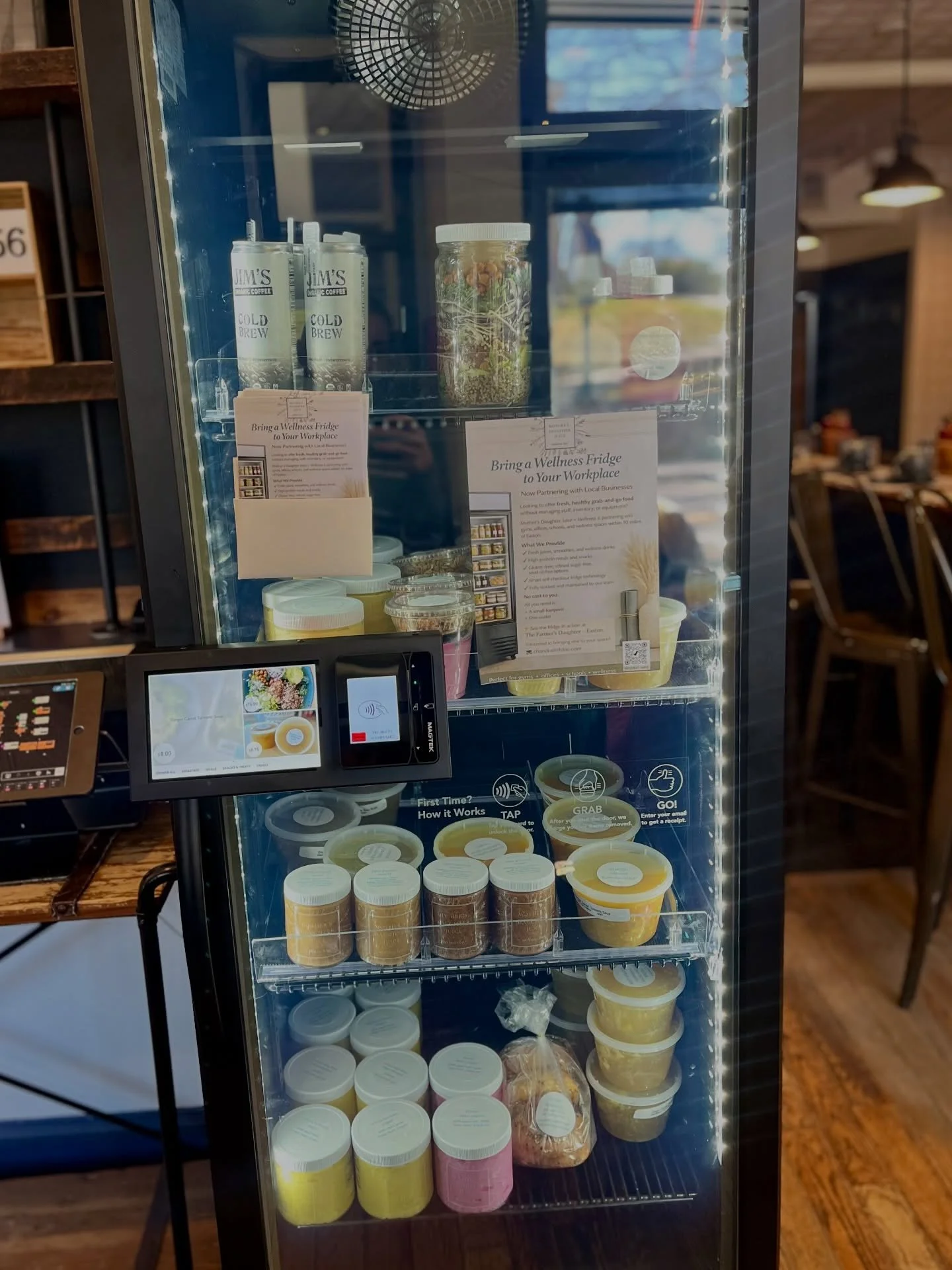 @mothersdaughterjuice  is currently without power, so the juice bar will be closed today and likely part of tomorrow ⚡️

But you can still grab your favorites at The Farmer&rsquo;s Daughter Easton&hellip;our mobile wellness fridge is fully stocked an