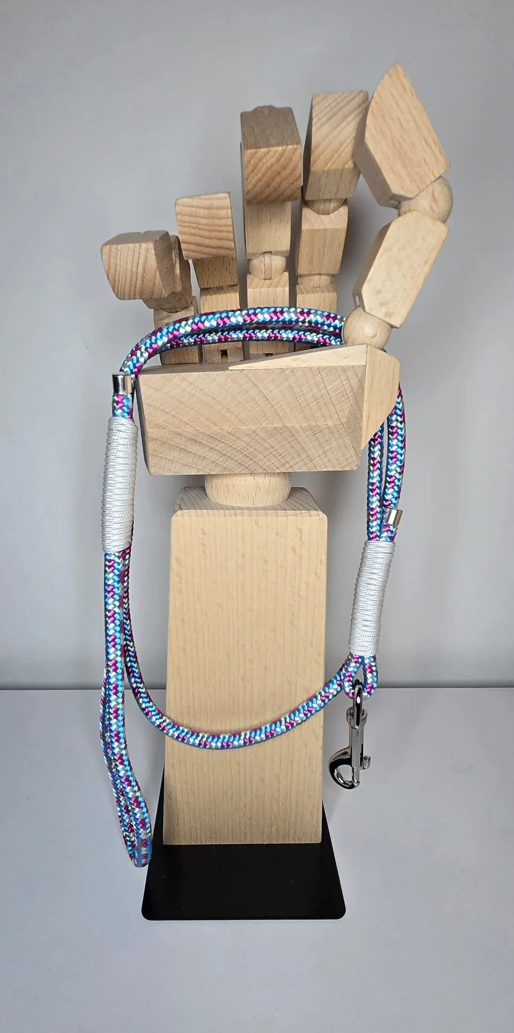 blue x white clip.jpeg