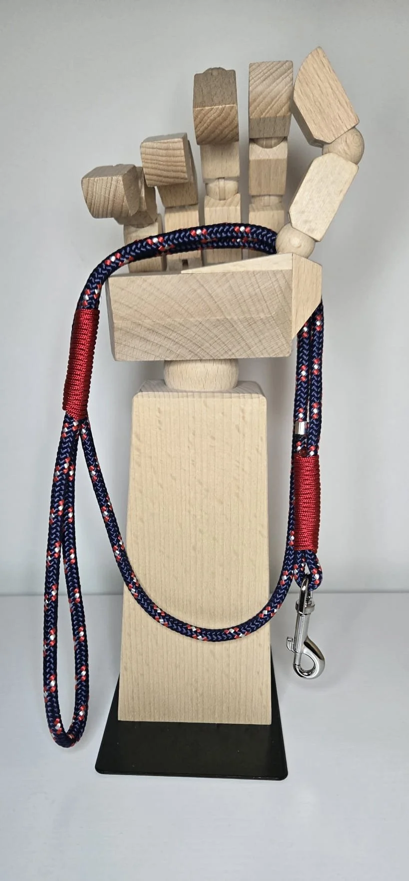 blue x red clip.jpeg