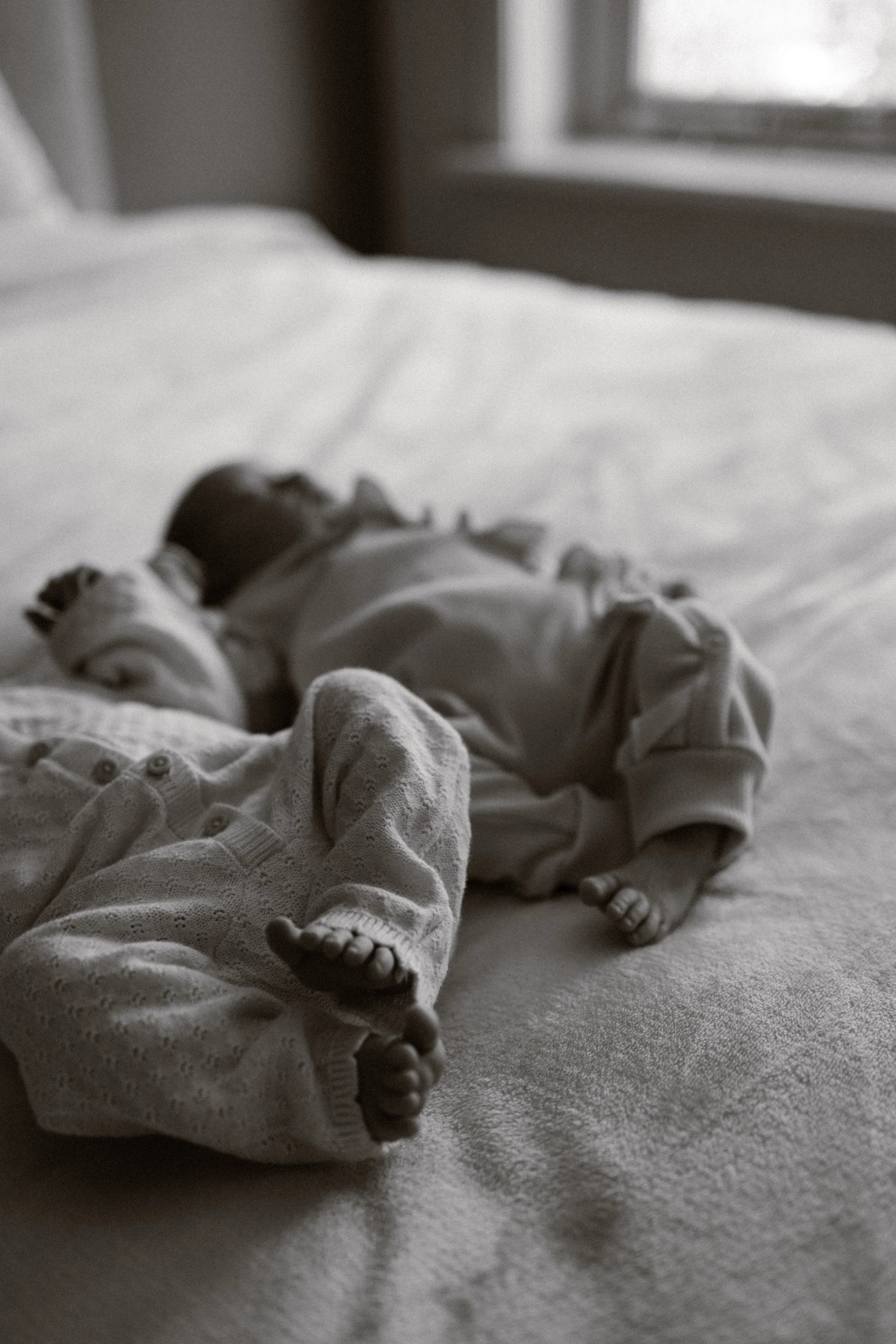 bysannephotography-newbornshoot.jpg
