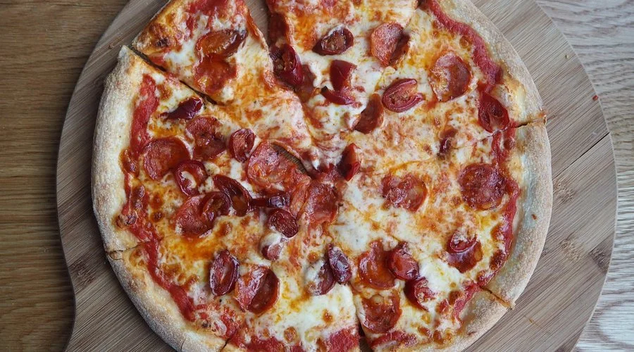 Following this year's AGM, Shed members came together to celebrate achieving the Kings Award for Voluntary Services 2025 with a pizza night at the shed, we'd like to thank our pals at @toninos.uk for the kind donation to help us celebrate this achiev