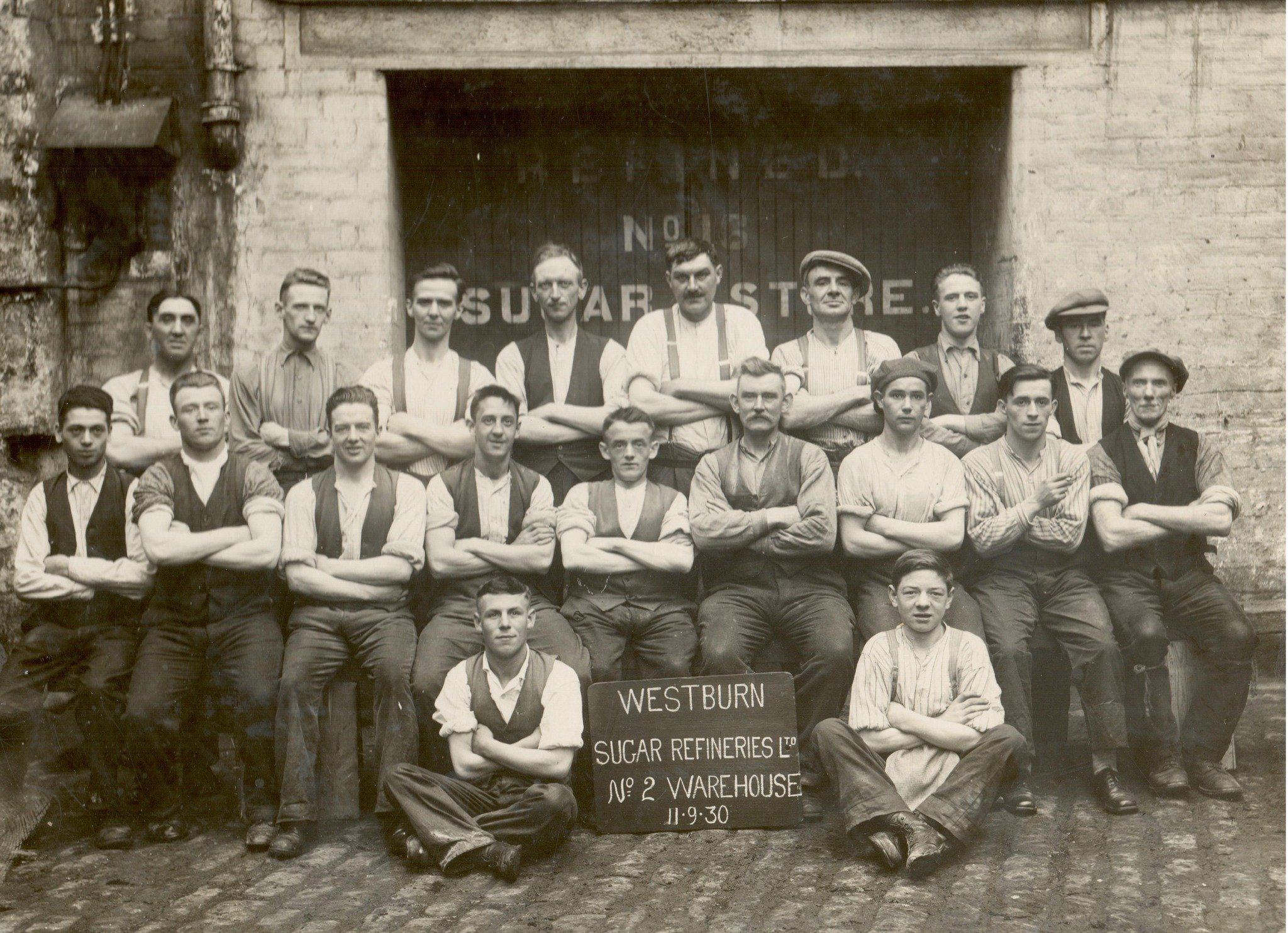 We are looking for people's memories of 'Sugaropolis' - if you have any family photographs that you are willing to share of life working in the sugar industry, whether at The Glebe or any other refinery, we'd love to hear from you and collate images 