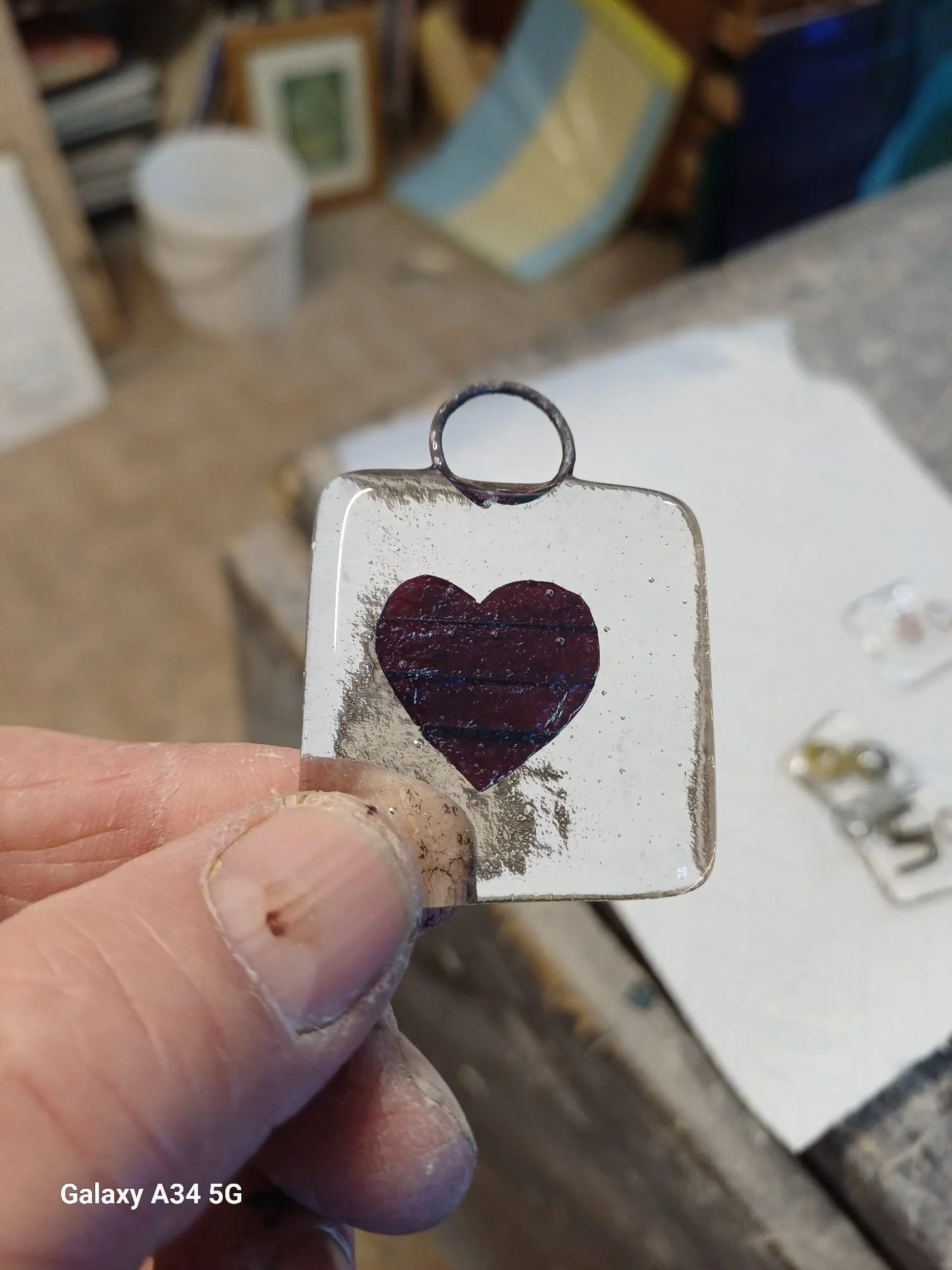 A Love Letter to Inverclyde
 Age 5-12
 
 
A love letter to Inverclyde is an exploration of ideas through the medium of glass and is part of a wider creative initiative supported by Inverclyde Community Fund, 

These fun classes will focus on the crea