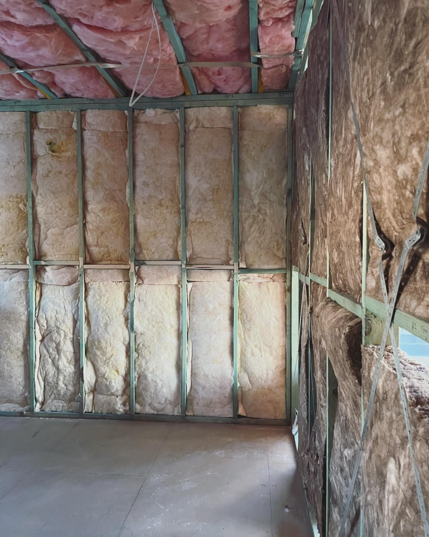 Anyone else seeing Neapolitan? Might just be the late nights. #neapolitan #insulation #latenights